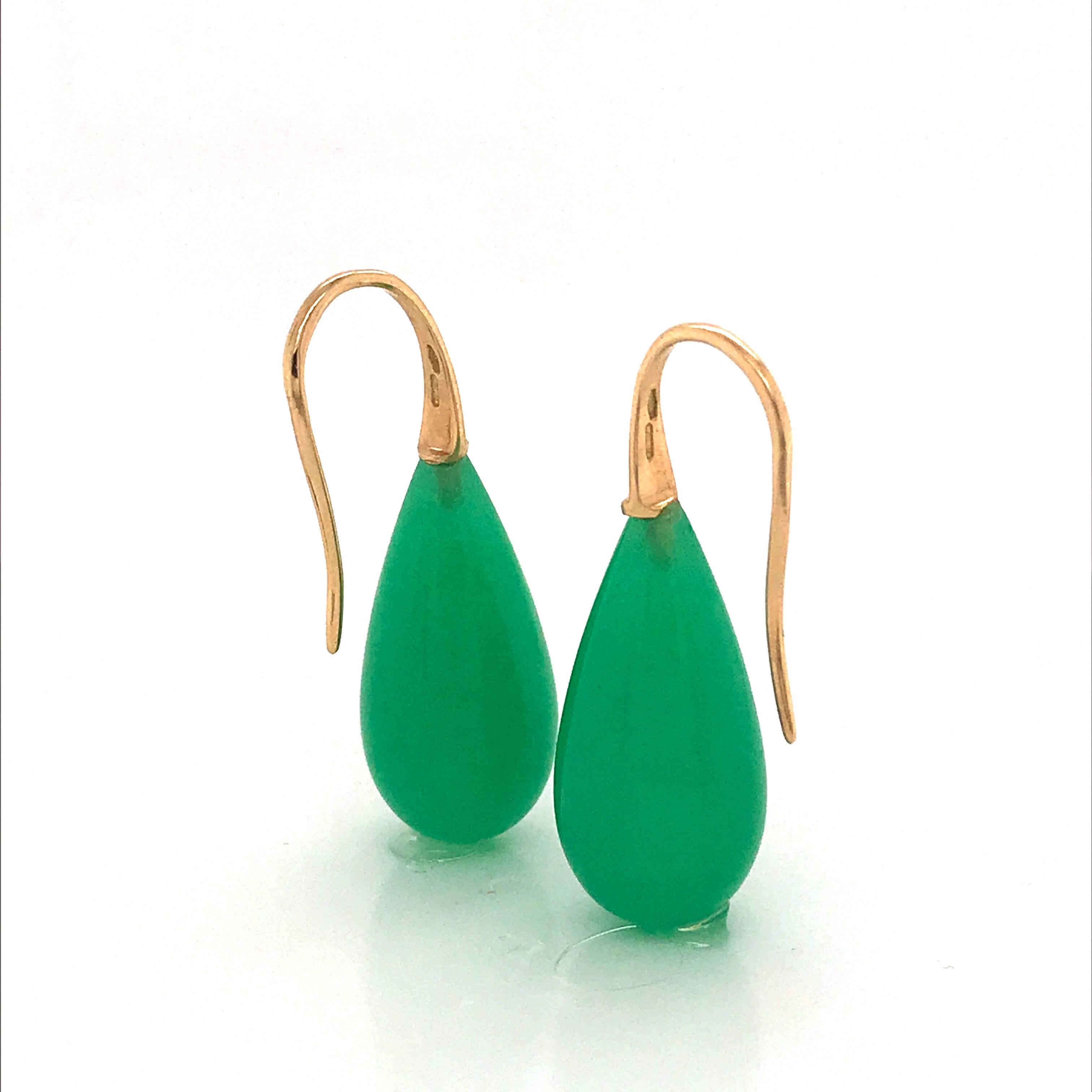 Elegant Yellow Gold and Jade Drop Earrings 18 Karat 6