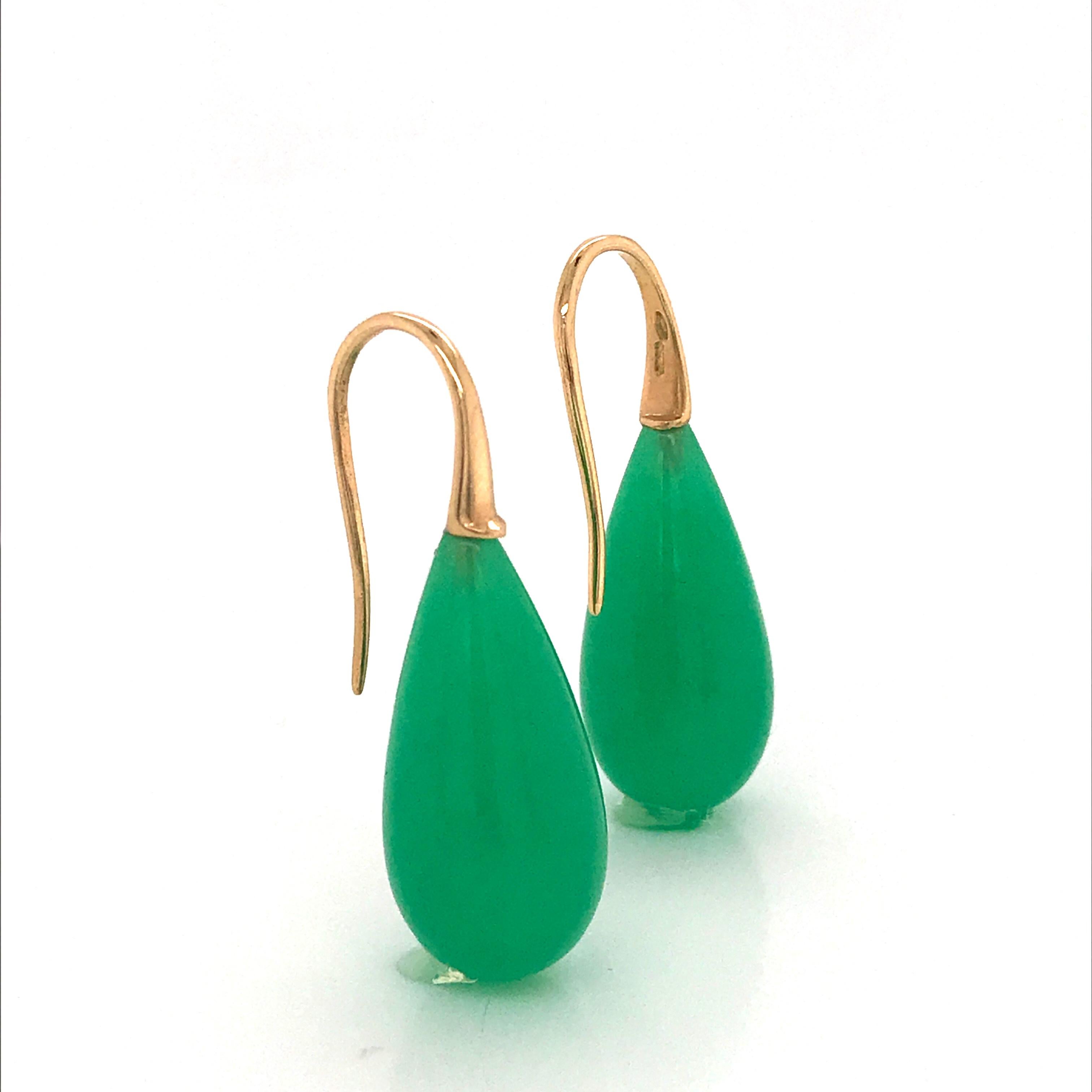 Elegant Yellow Gold and Jade Drop Earrings 18 Karat 9