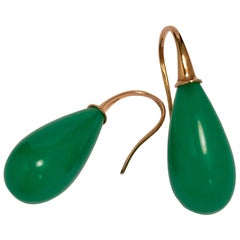 Elegant Yellow Gold and Jade Drop Earrings 18 Karat