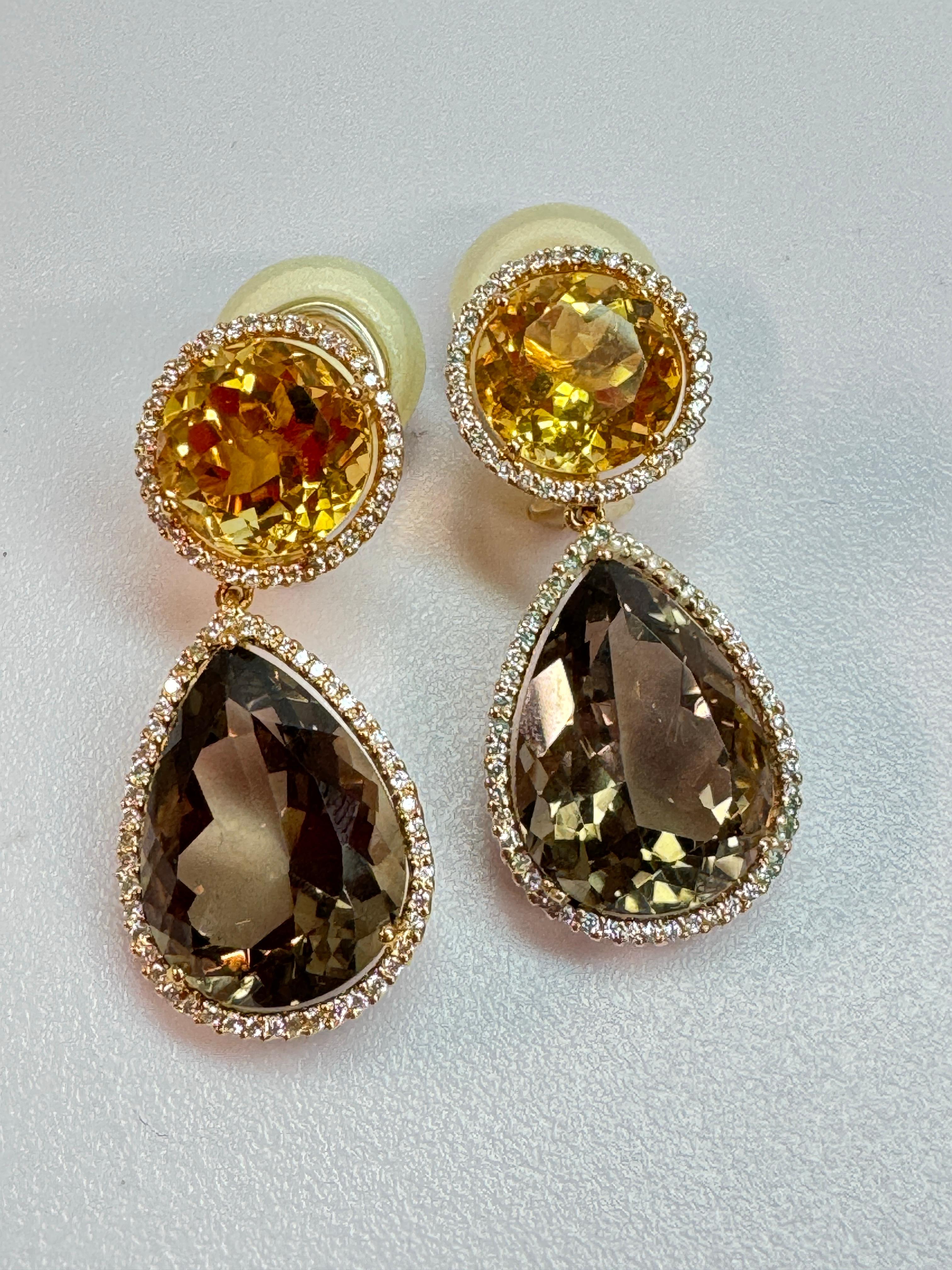 Eleganti orecchini in oro giallo con citrino, topazio fumé e accenti di diamante in vendita 4