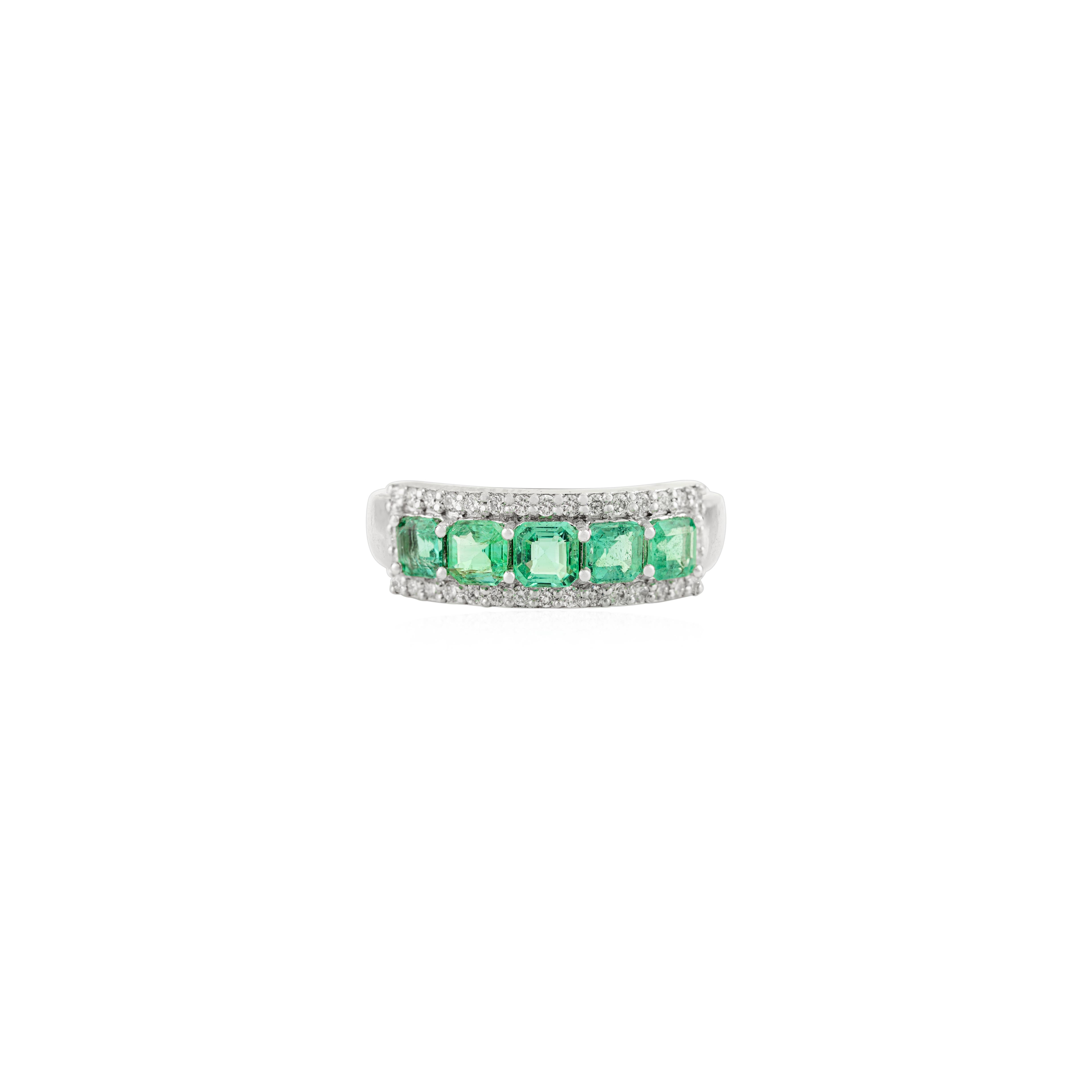 in vendita:  Eleganza della fede nuziale con smeraldo e diamante dello Zambia in oro bianco 14k per lei 9