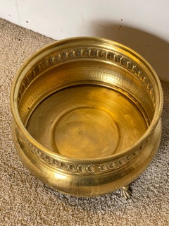 Elegant brass "Regal Gold" Cachepot with feet, 1970s