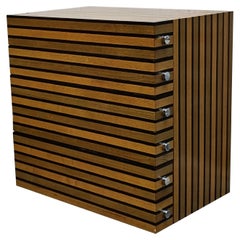 Élégante commode en bois Design italien, années 1960