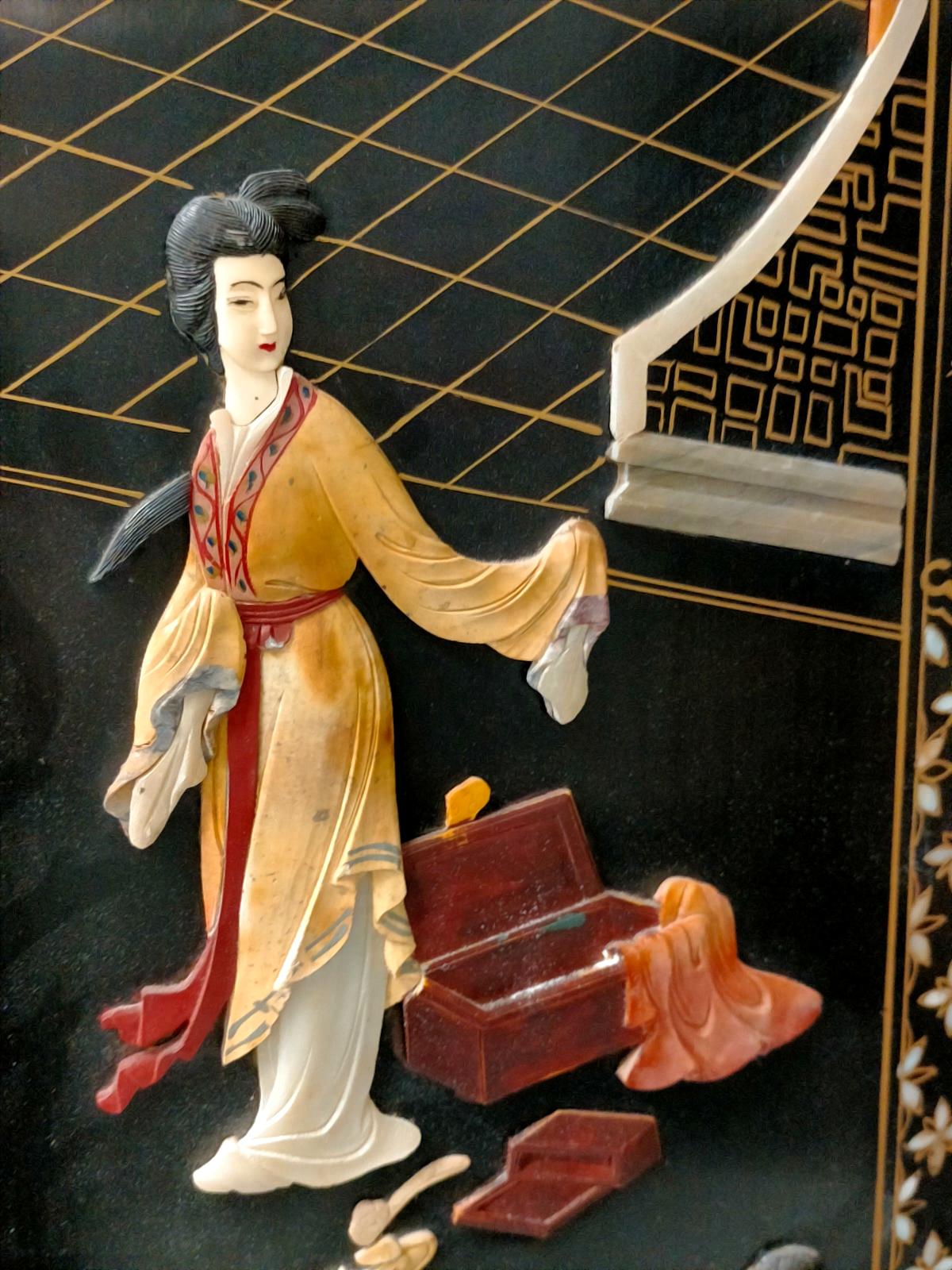 Elegant Six-Panel Japanese Screen, 1920s For Sale 2