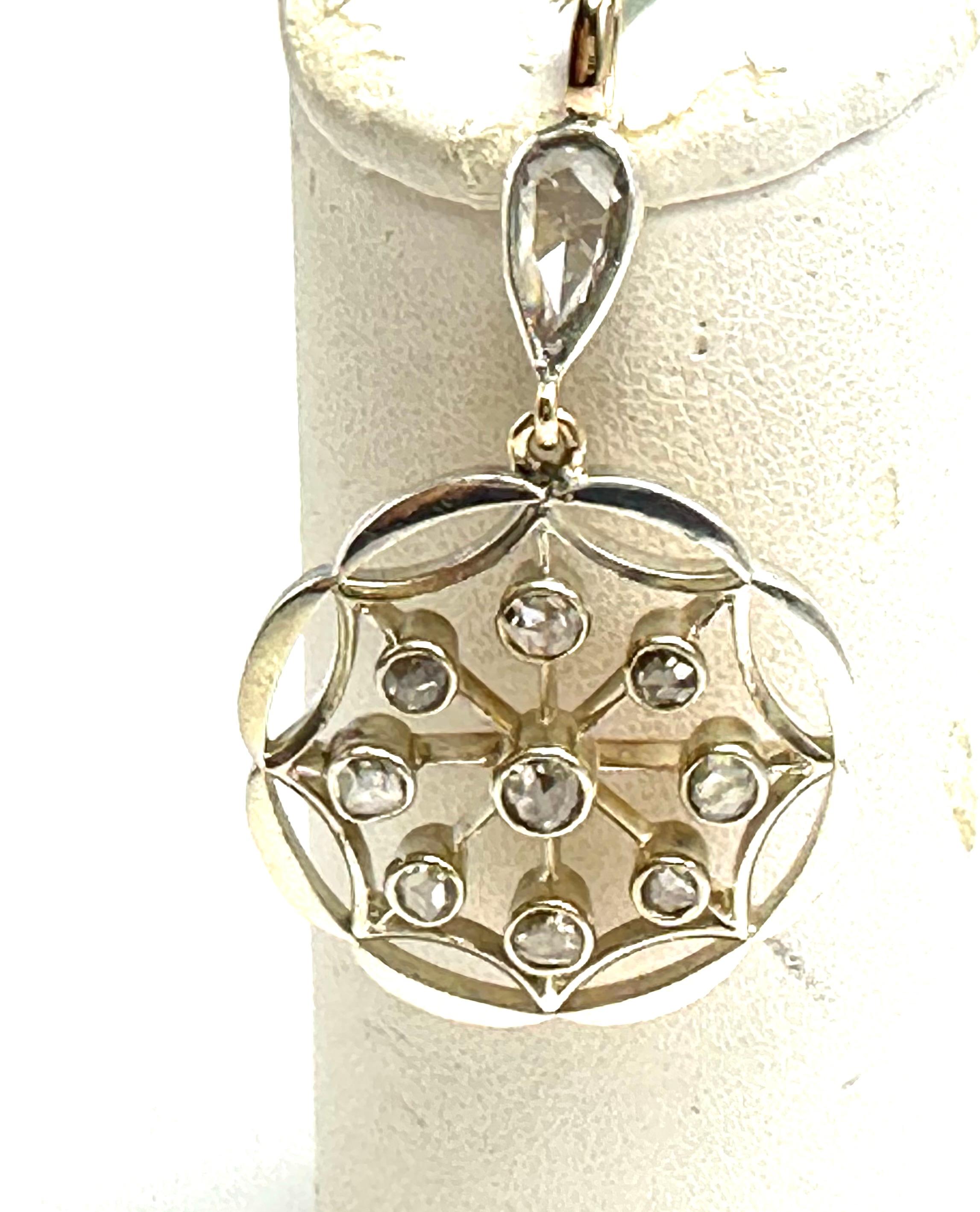 Élégant pendentif ottocentesco con diamanti « une rose » en vente 1