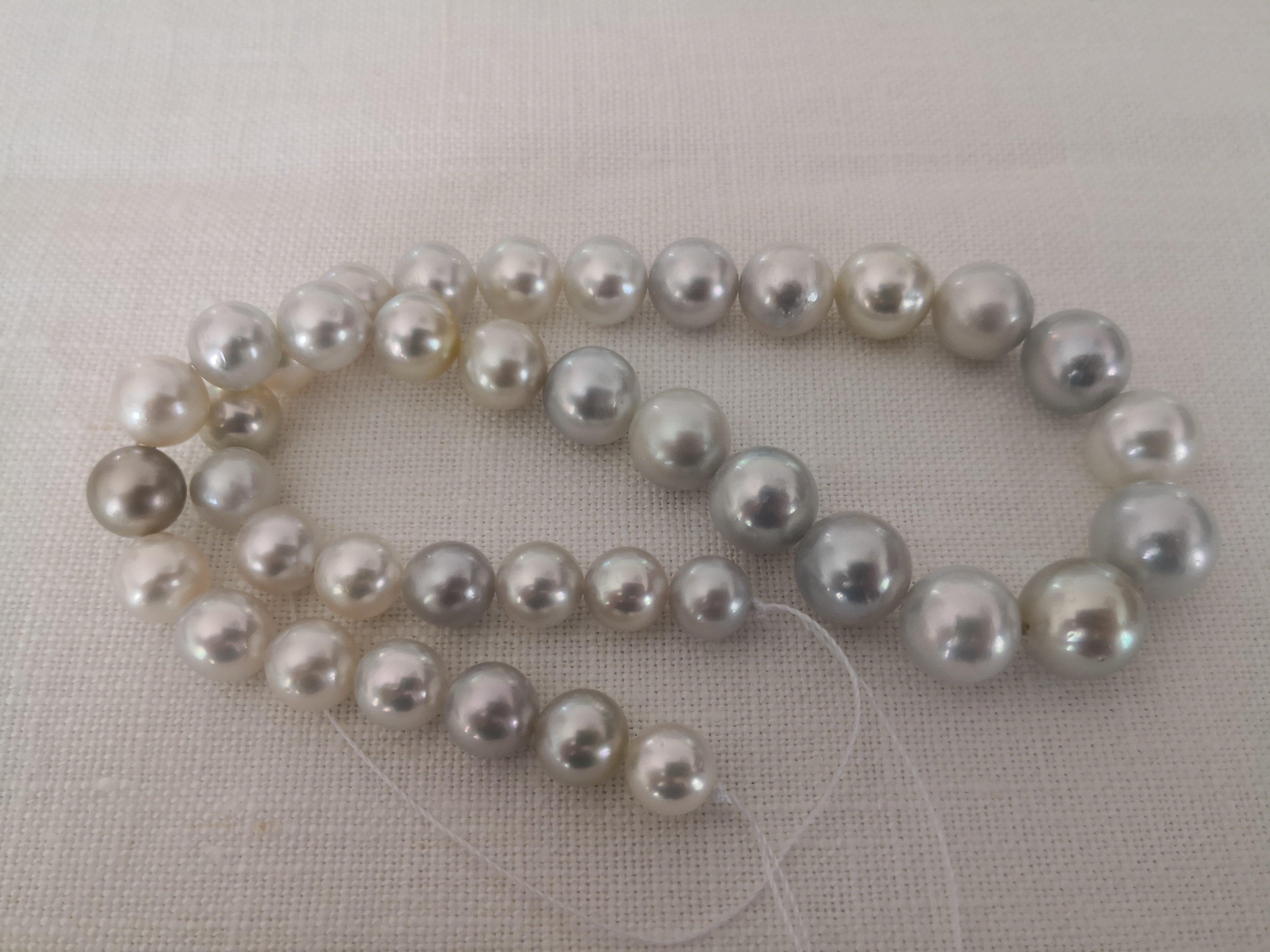 Beautiful Natural Color South Sea Pearls from Indonesia ocean waters.

- Size of Pearls 9-13 mm of diameter

- Pearls from Pinctada Maxima Oyster

- Origin: Indonesia ocean waters

- Natural White-Silver Color and overtones

- High natural luster