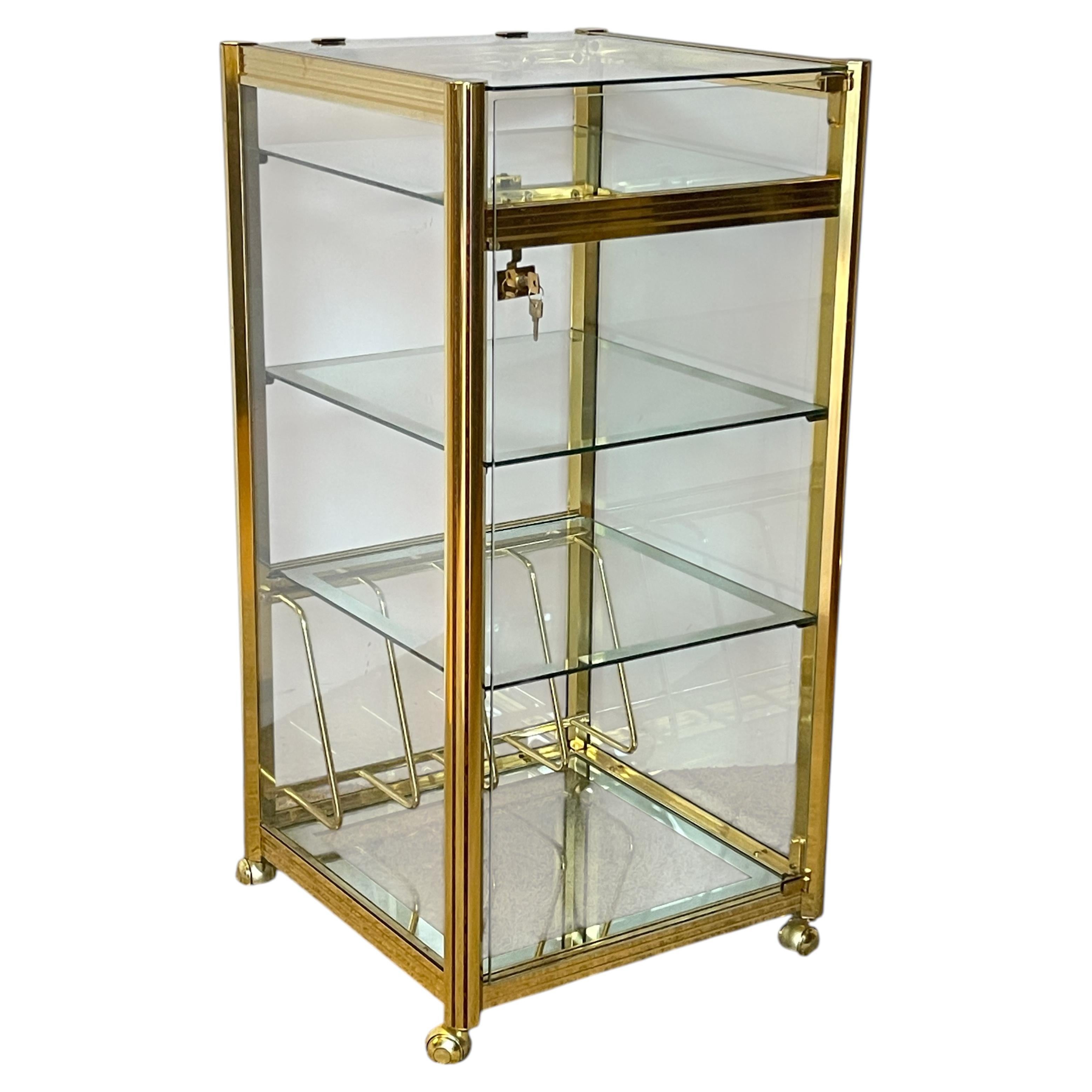 Elegant display cabinet with a brass and glass frame, "Regency Gold," 1970s For Sale