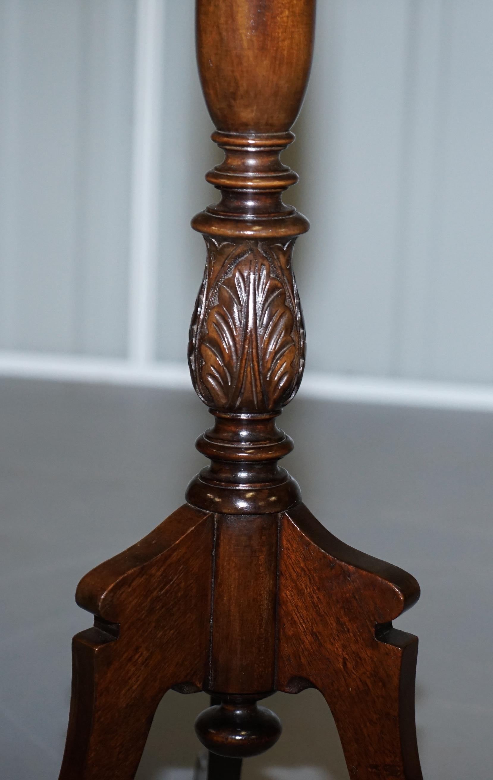 Elegantly Carved Antique Hardwood Tripod Lamp Side End Wine Table Great Plants 4