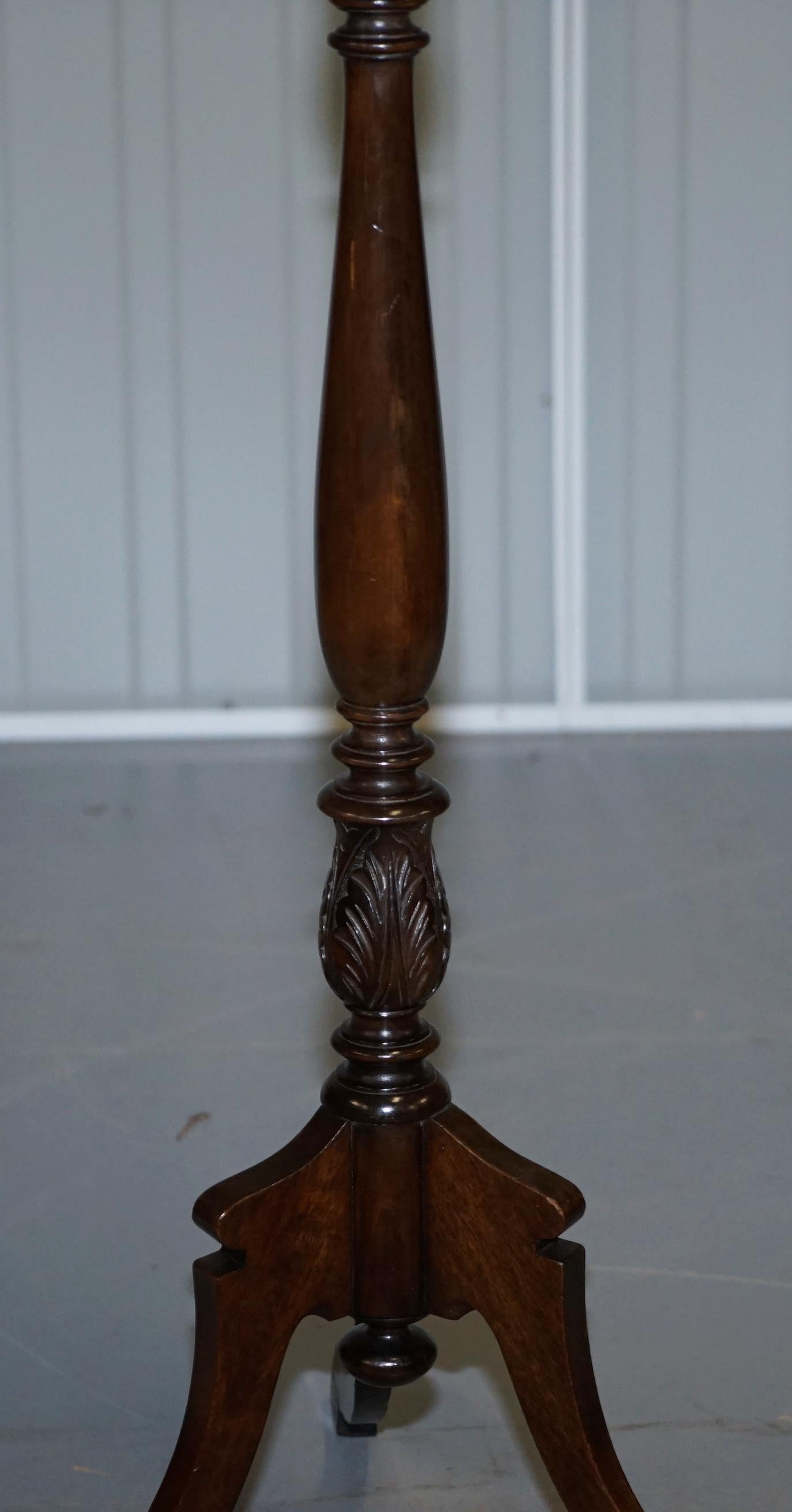 Hand-Crafted Elegantly Carved Antique Hardwood Tripod Lamp Side End Wine Table Great Plants