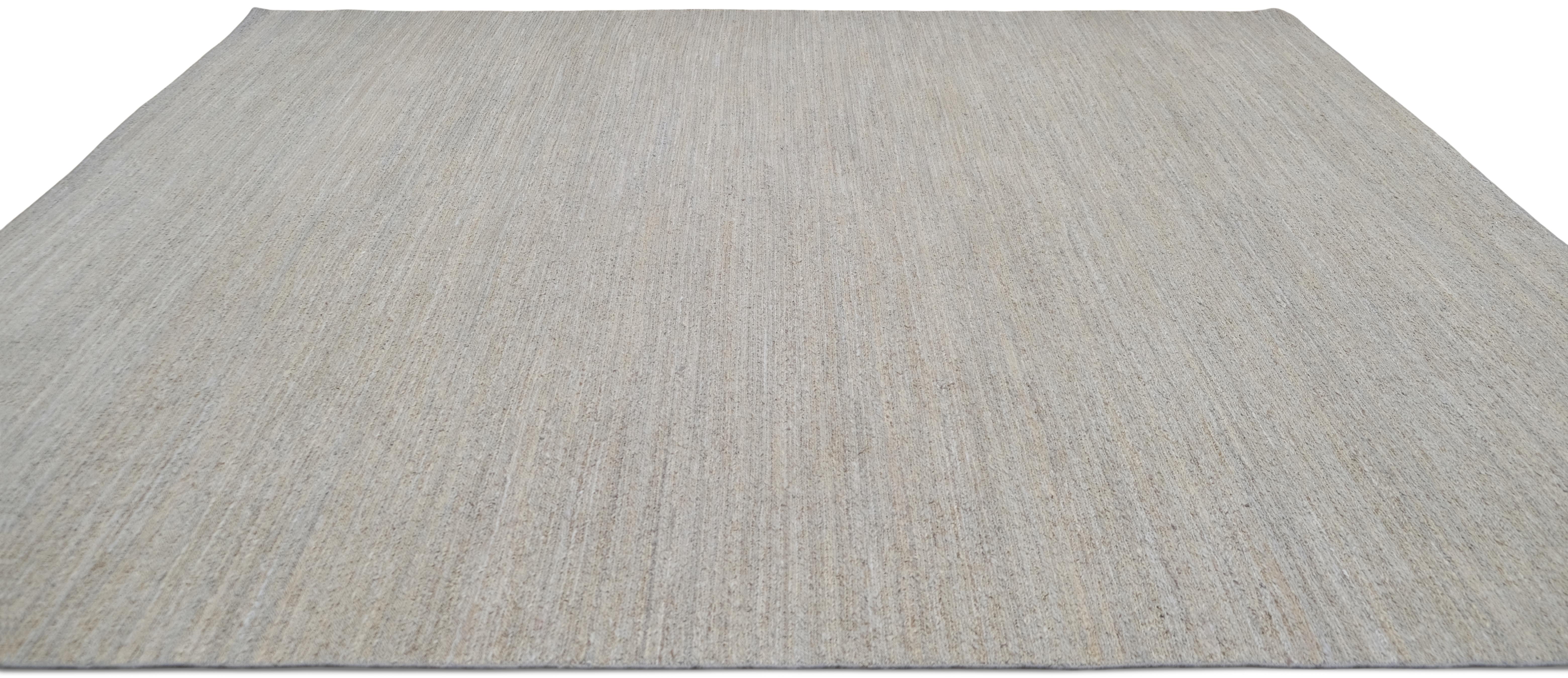Eleganter, einfacher, handgeknüpfter Soumak-Wollteppich 8'2''X10' (Handgeknüpft) im Angebot