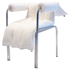 ELEGG Stainless Steel Tubular Chair with Bouclé Fabric