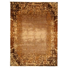 Moderner Braun Beige Gold Elemente Handgefertigter Wollteppich von Doris Leslie Blau