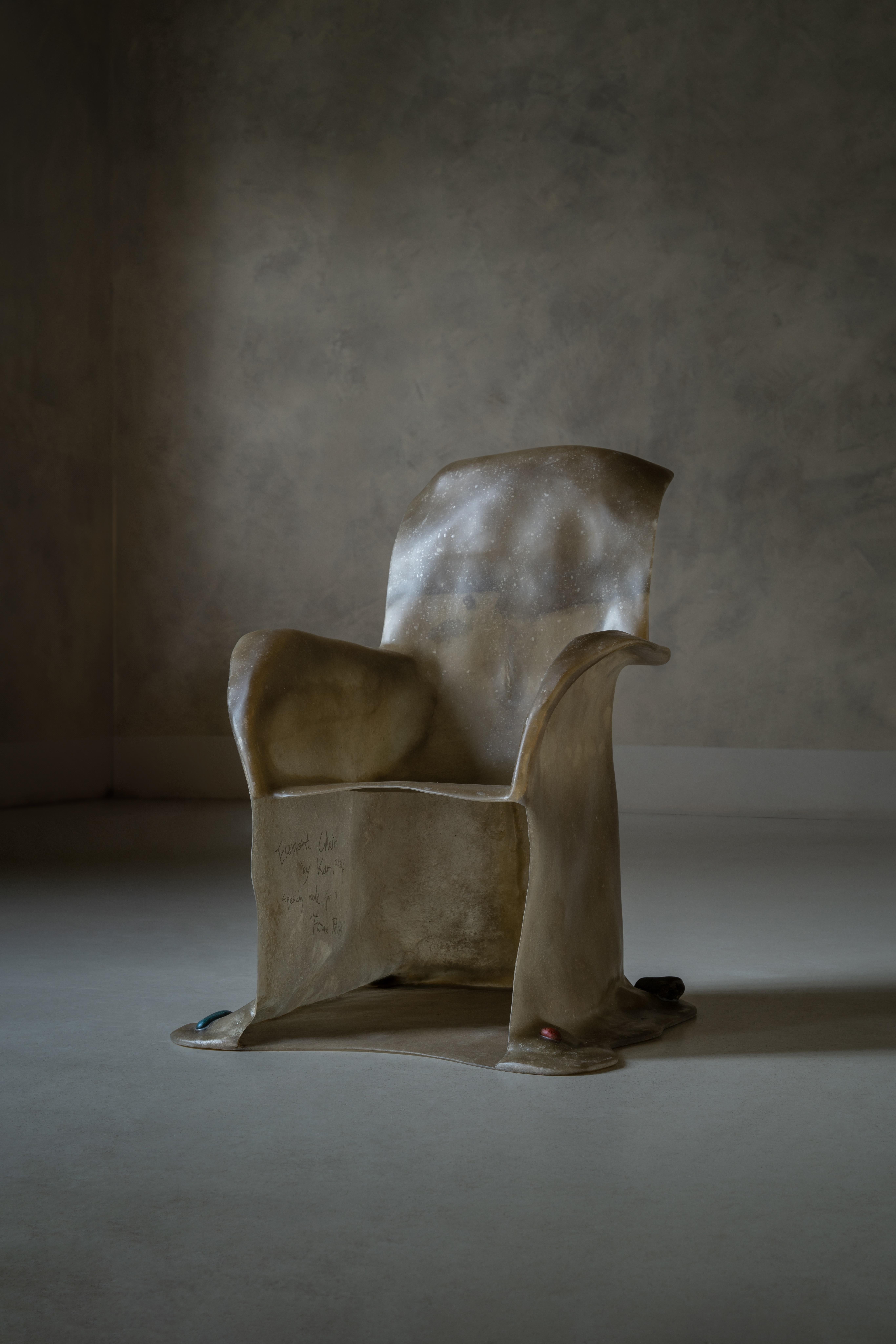 Sedia contemporanea unica di colore marrone muto con pietra di giada cinese di A. Stone in vendita 13