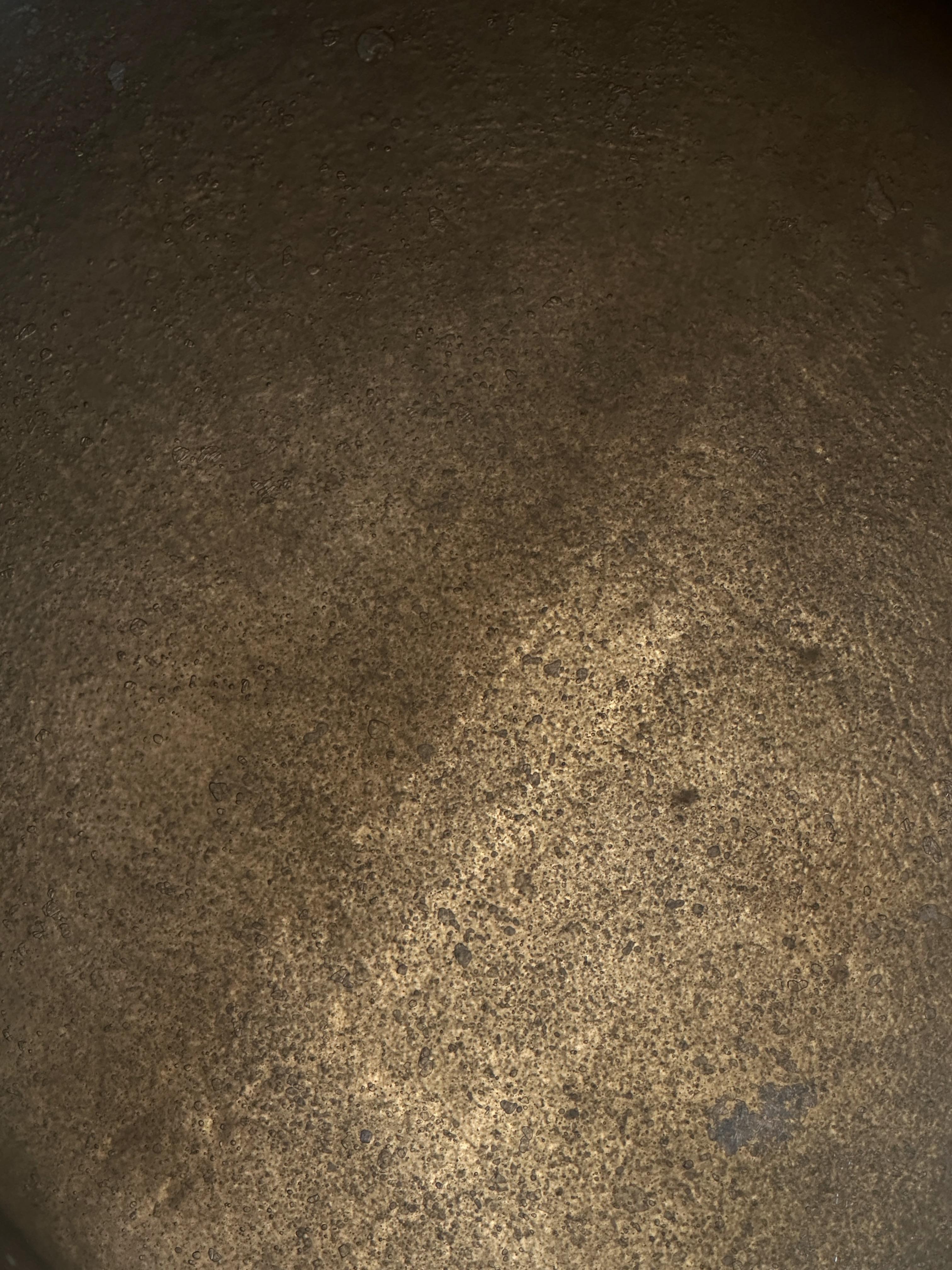 Sedia contemporanea unica di colore marrone muto con pietra di giada cinese di A. Stone in vendita 1