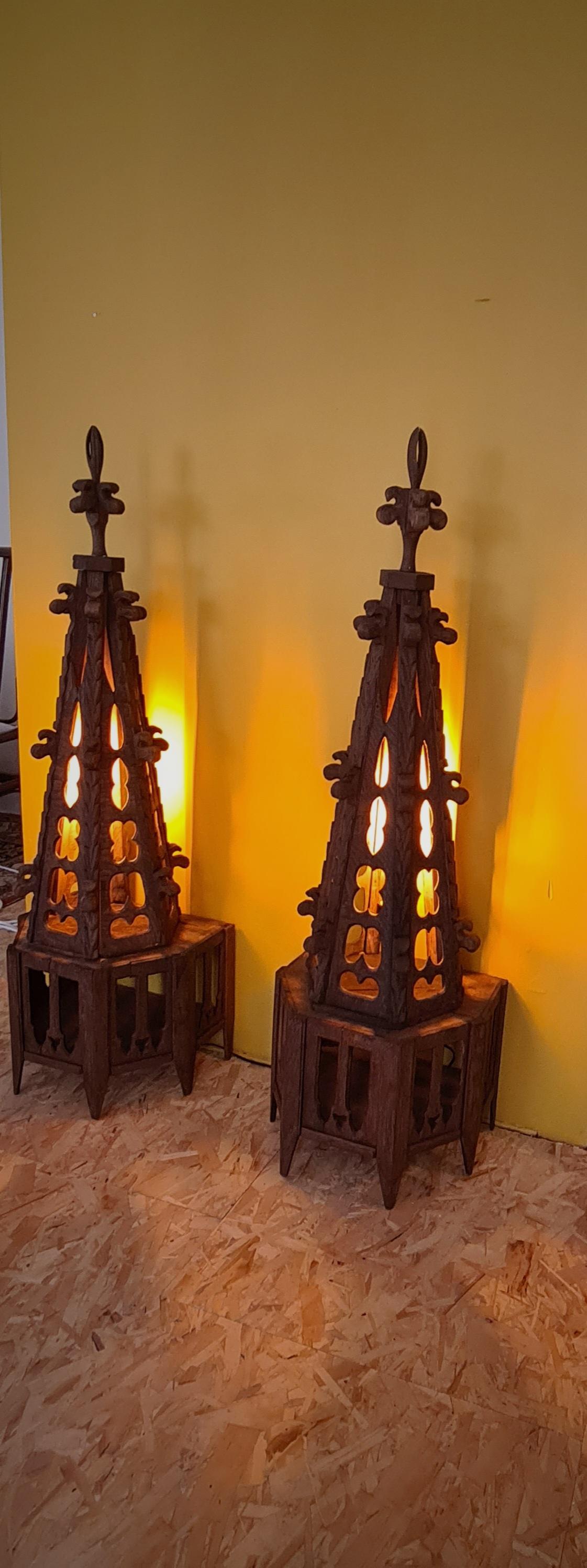French Element of church decoration, Pinnacle transformed into a lamp