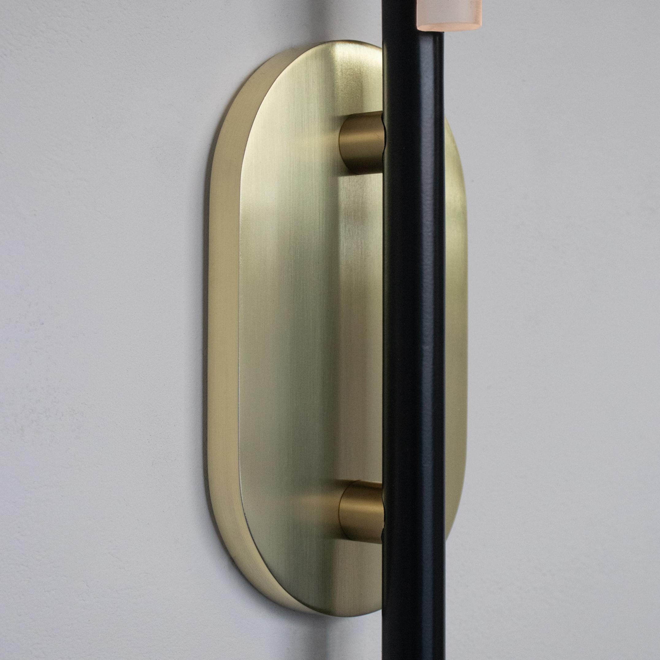 Details:
Dimensions: 2”W x 4”D x 36