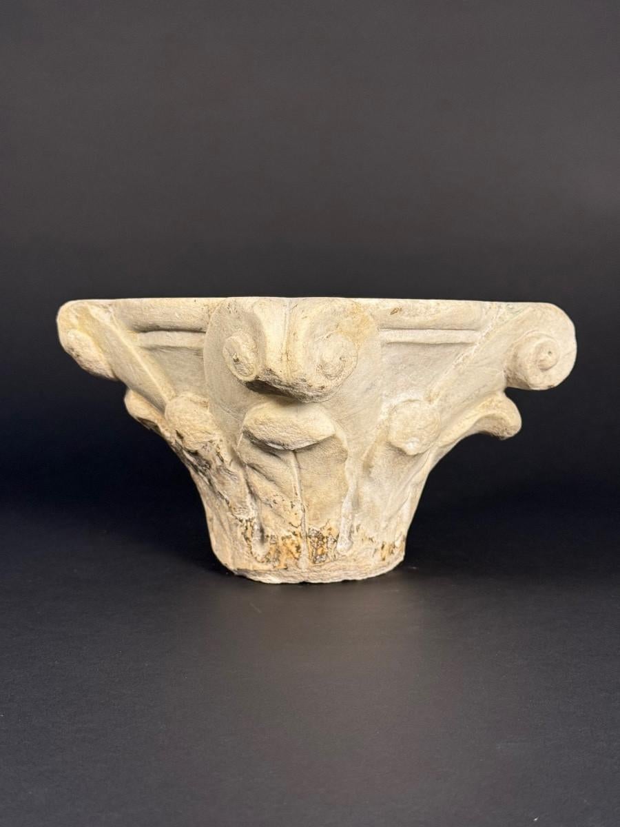 Fino al XVIII secolo Elemento architettonico in marmo. Toscana XVI secolo in vendita