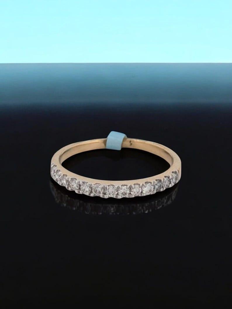 Elena  Bracelet d'anniversaire en or jaune 14k avec .25 ct de diamants ronds naturels Neuf - En vente à Greeneville, TN