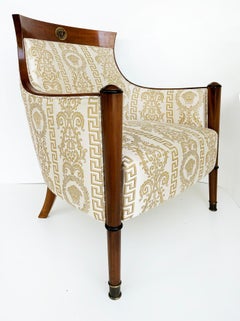 Silla "Elena" de estilo Italianate Biedermeier de Gianni Versace Home con Medusa