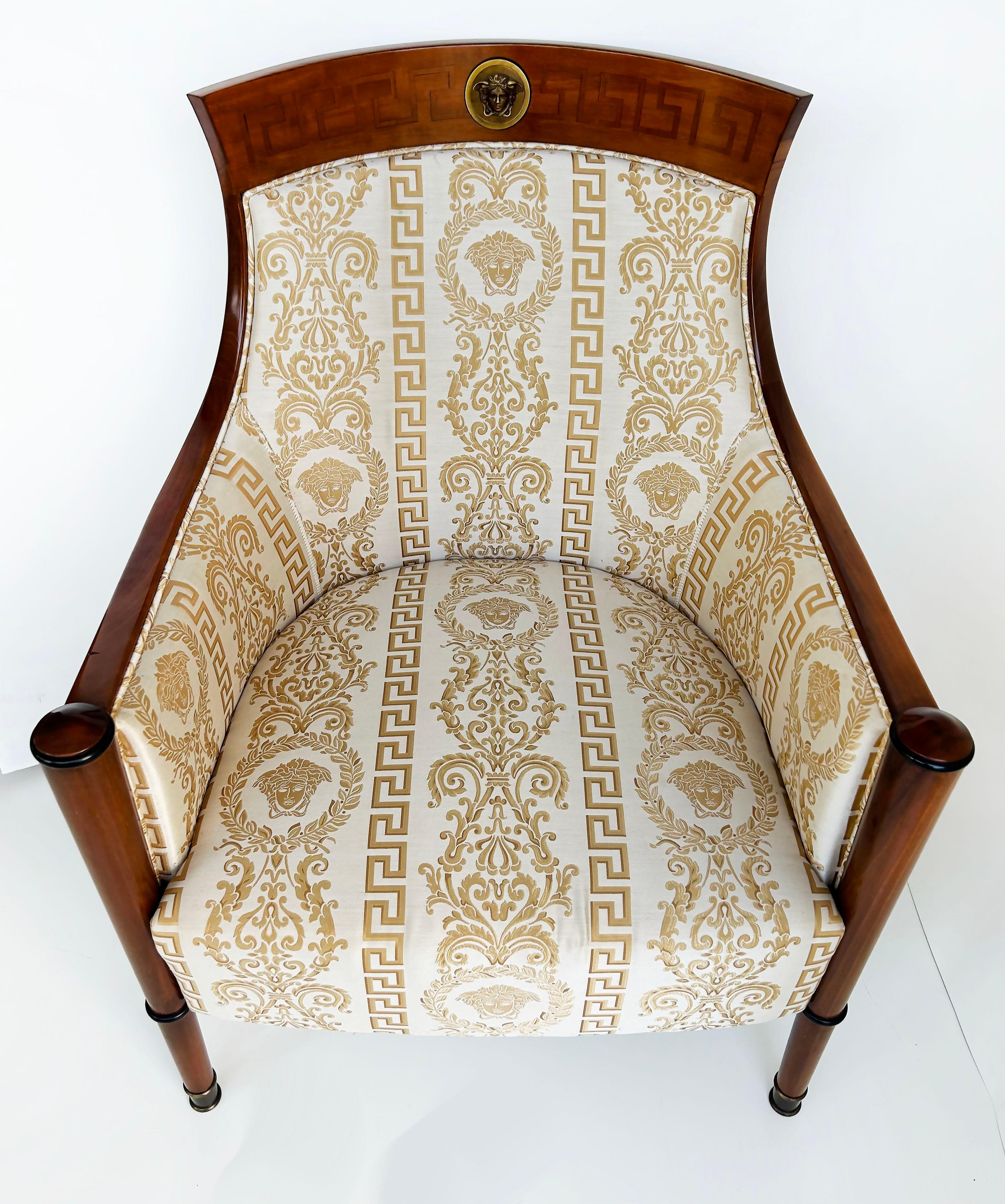 Chaise italienne de style Biedermeier de Gianni Versace Home with Medusa en vente 3