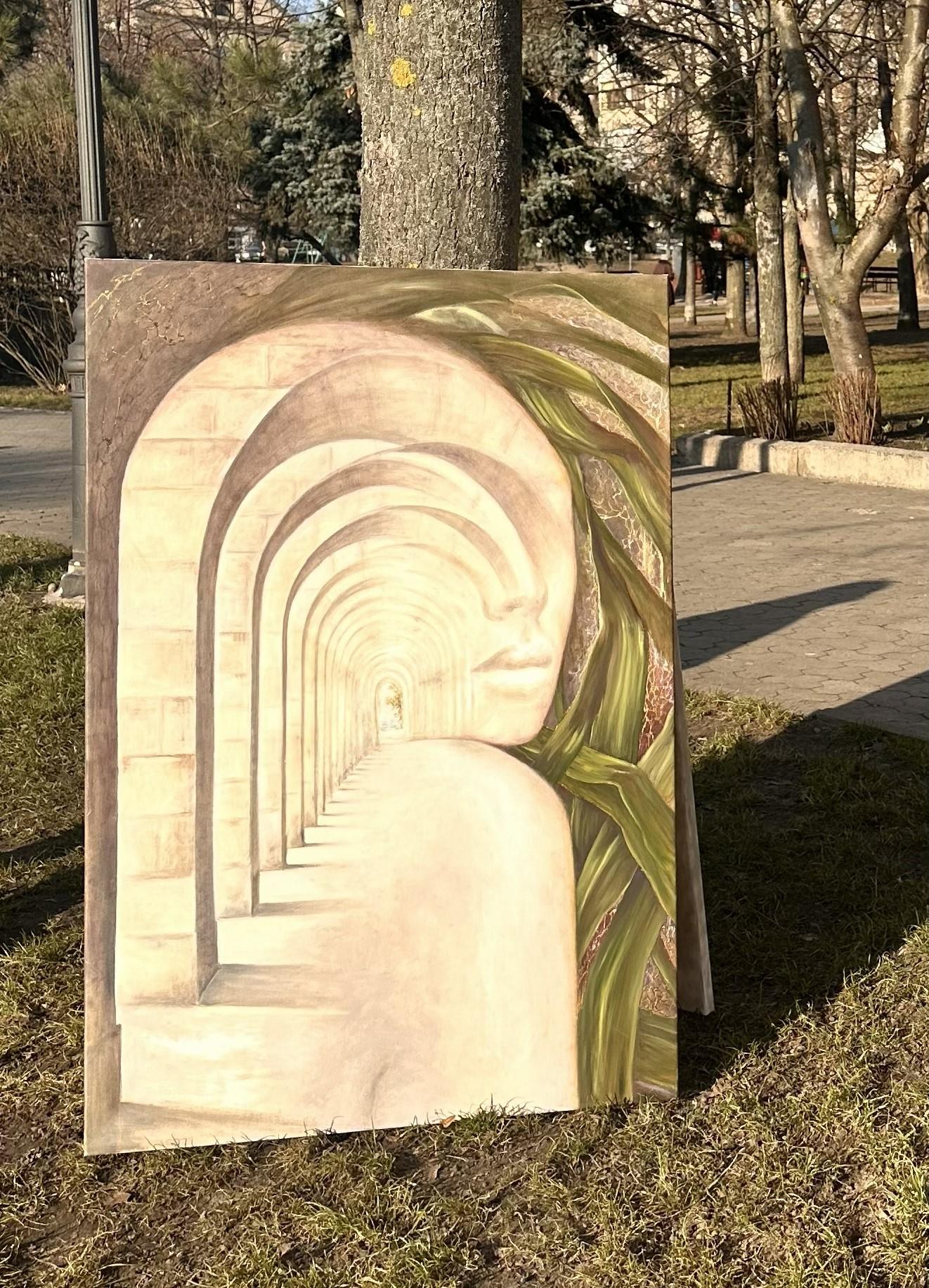 in Rollen verschickt 
Am Anfang des Lebens bauen wir Strukturen von Überzeugungen und Glaubenssätzen auf, Bögen von Realitäten und Bedeutungen.
Nur um sich eines Tages in die entgegengesetzte Richtung zu bewegen: von äußeren Konstruktionen zum