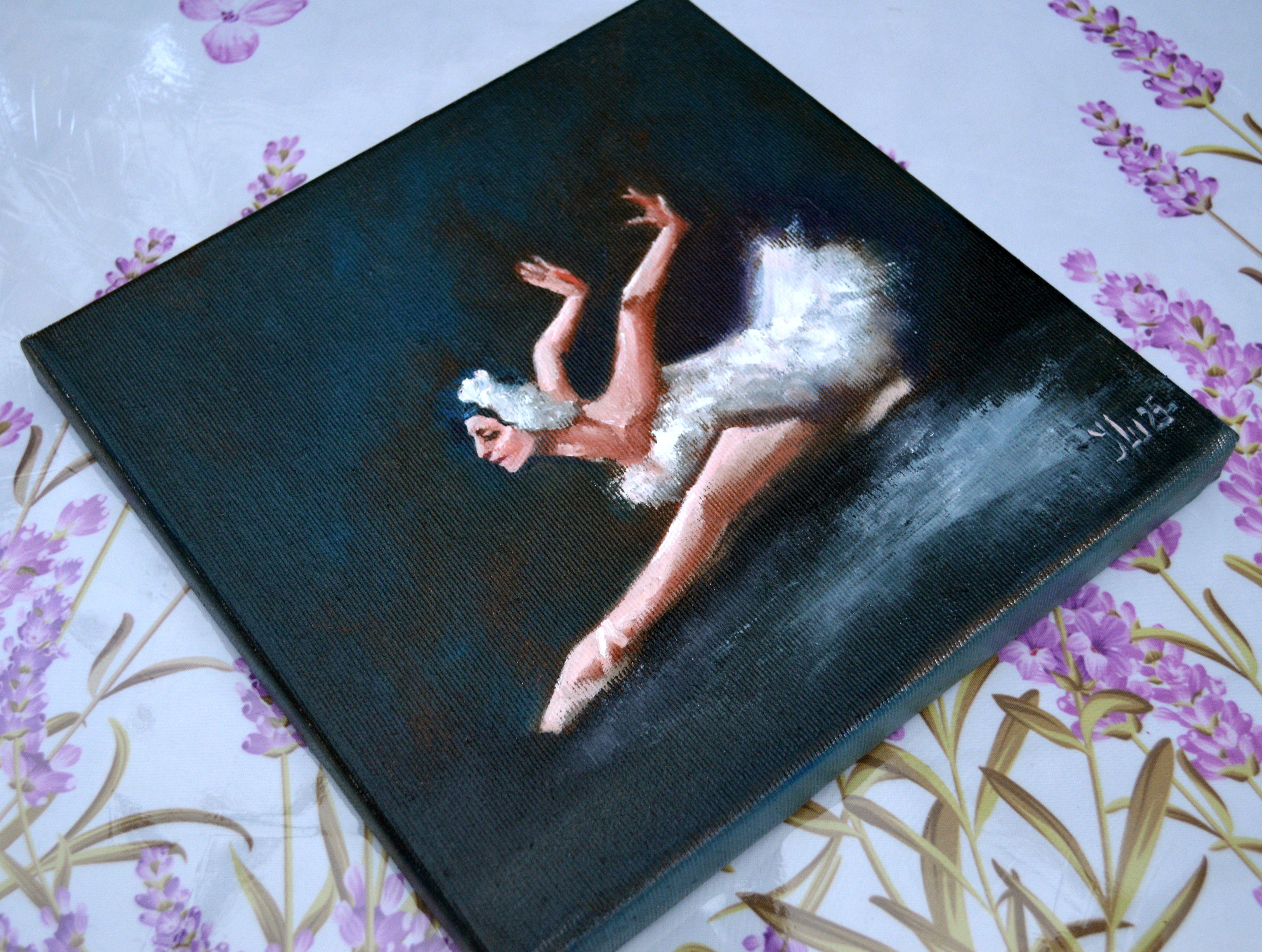 Arms like a swan's wings For Sale 3