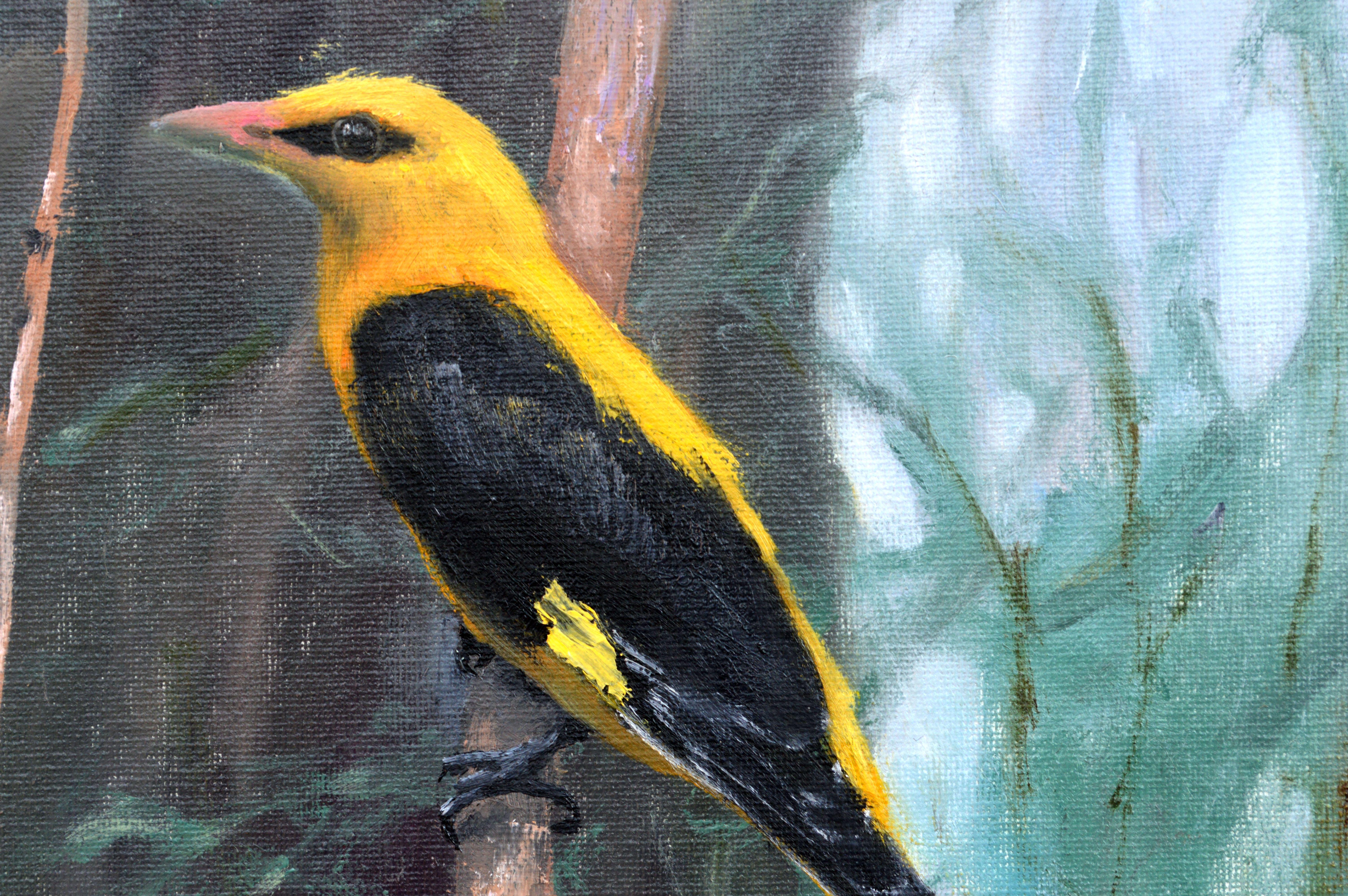 En este cuadro, he captado la serena vitalidad de un pájaro amarillo posado delicadamente en medio de un bosque brumoso. Las pinceladas al óleo mezclan el realismo con el impresionismo, creando una expresión suave pero profunda. Esta mezcla