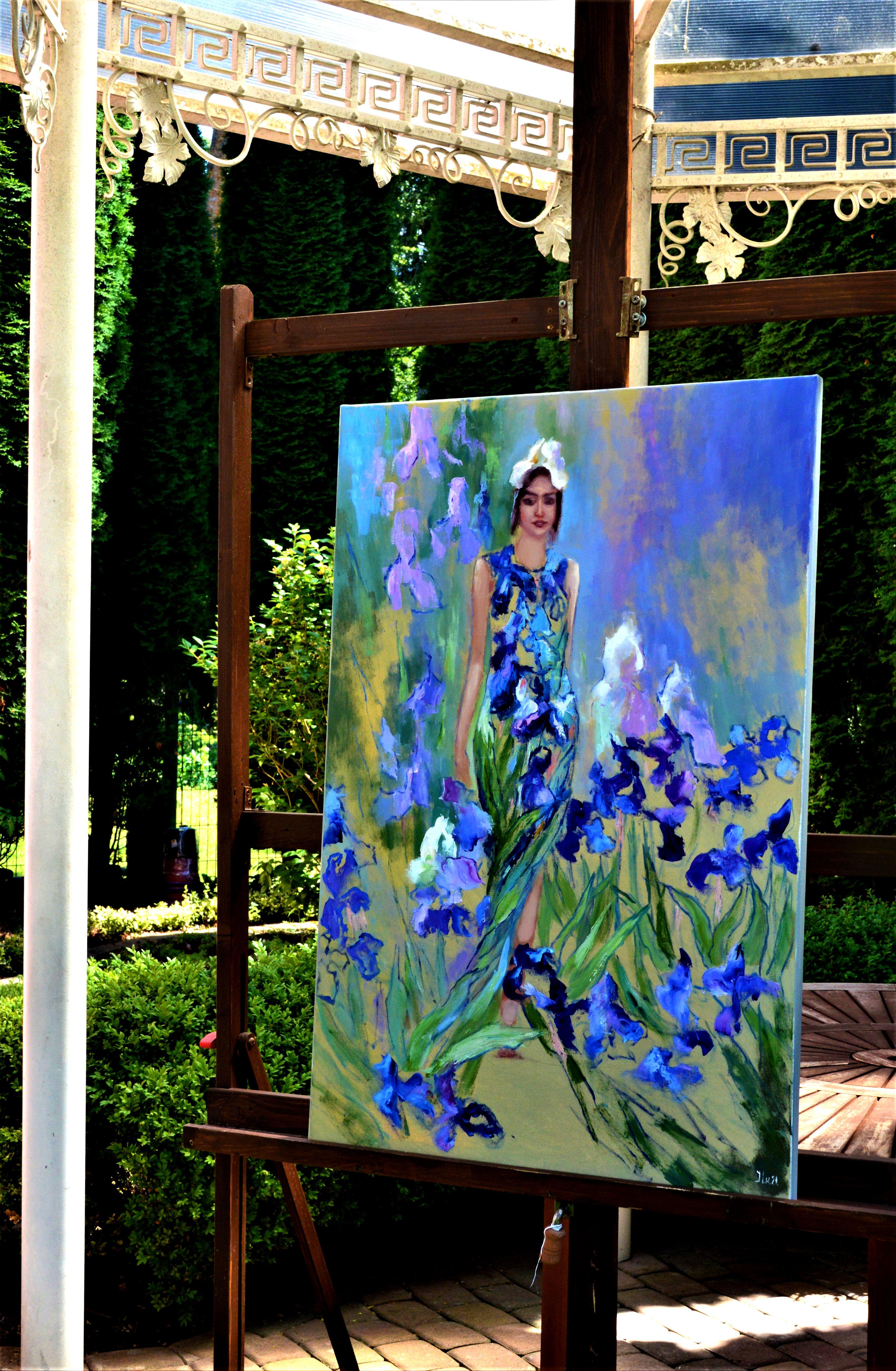 Abito con iris - Portrait Painting Grigio di Elena Lukina