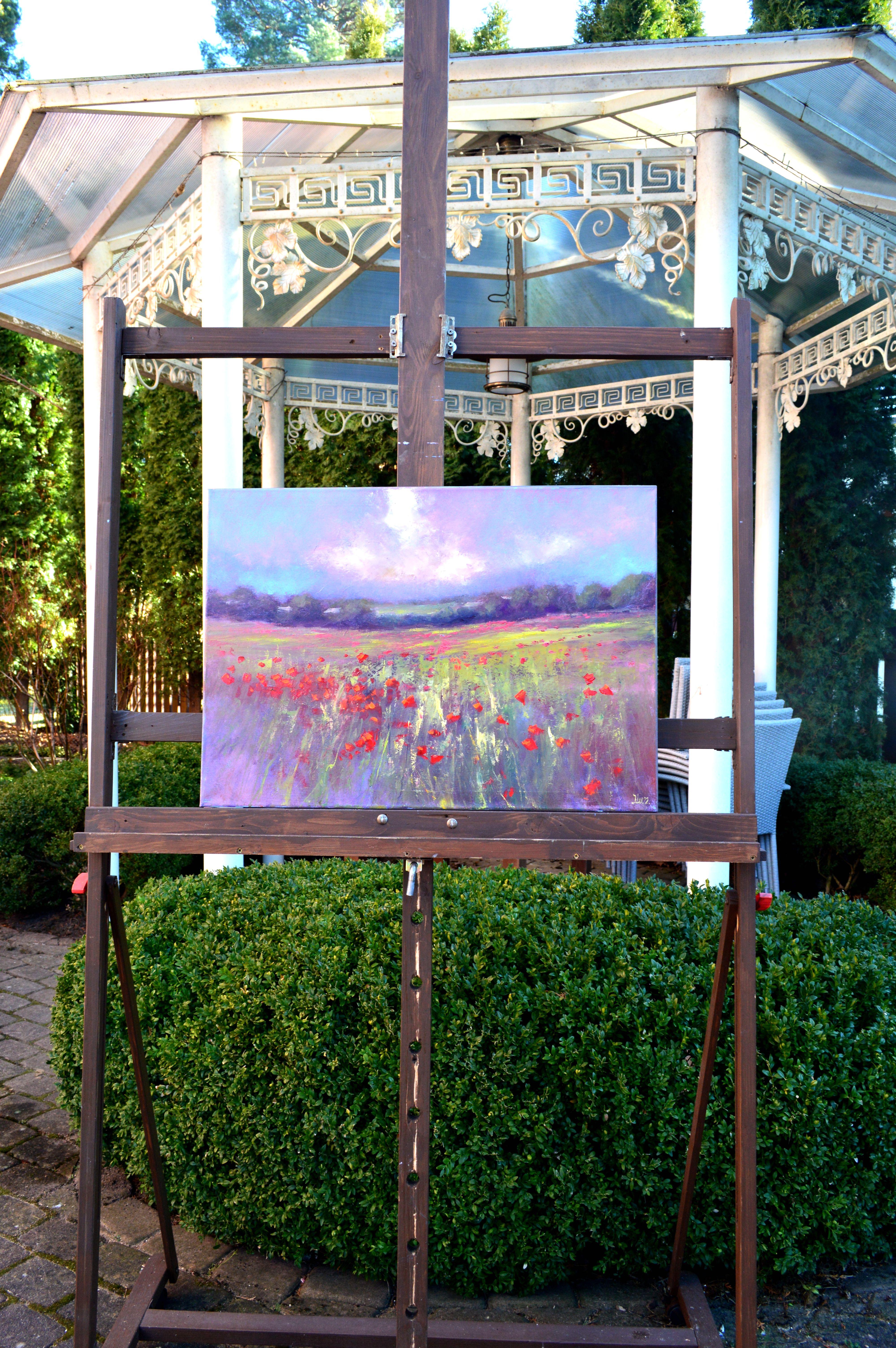 Paysage avec champ de coquelicots - Painting de Elena Lukina