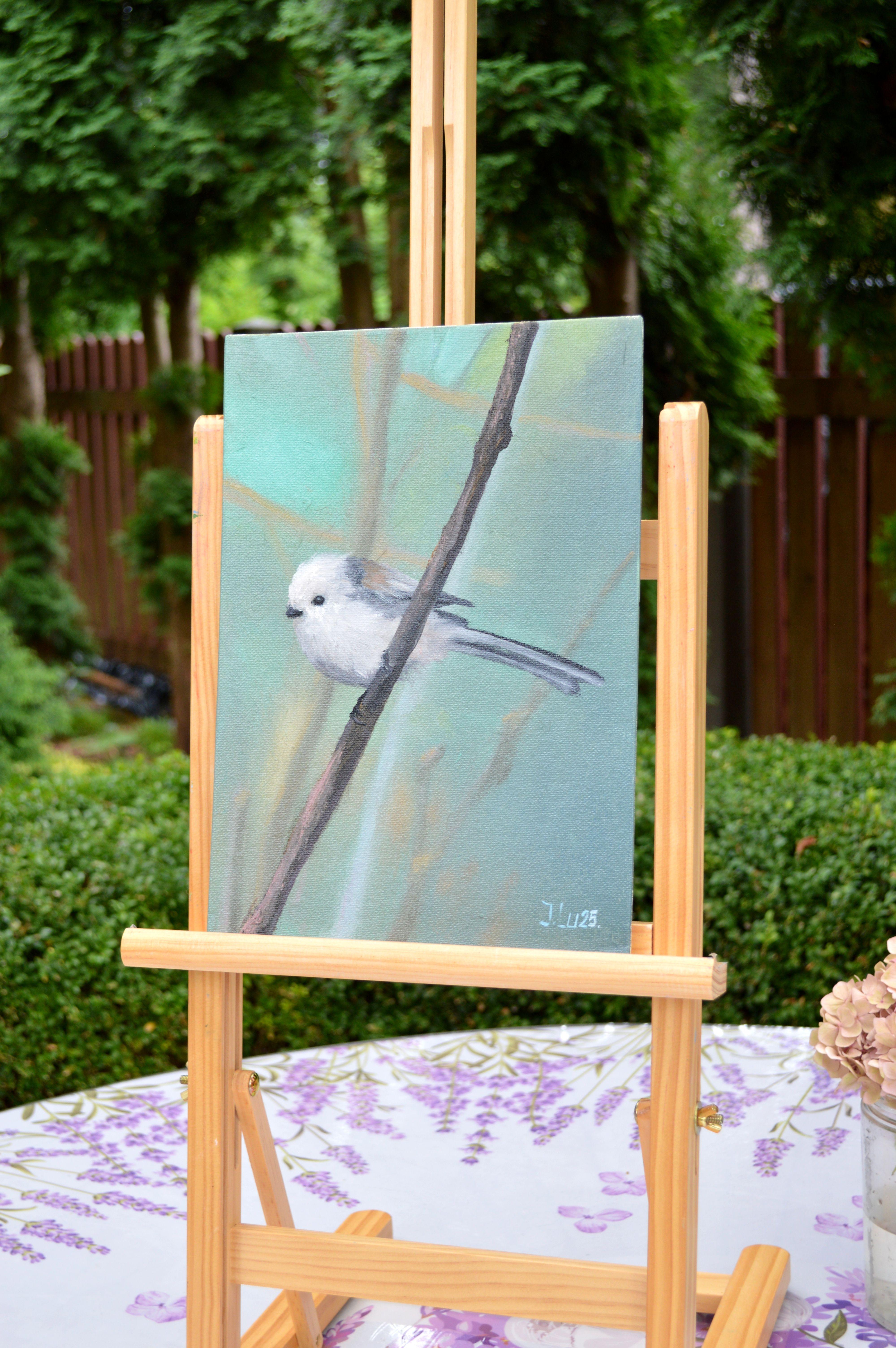 Kleiner Vogel Tschumitschka (Grau), Animal Painting, von Elena Lukina
