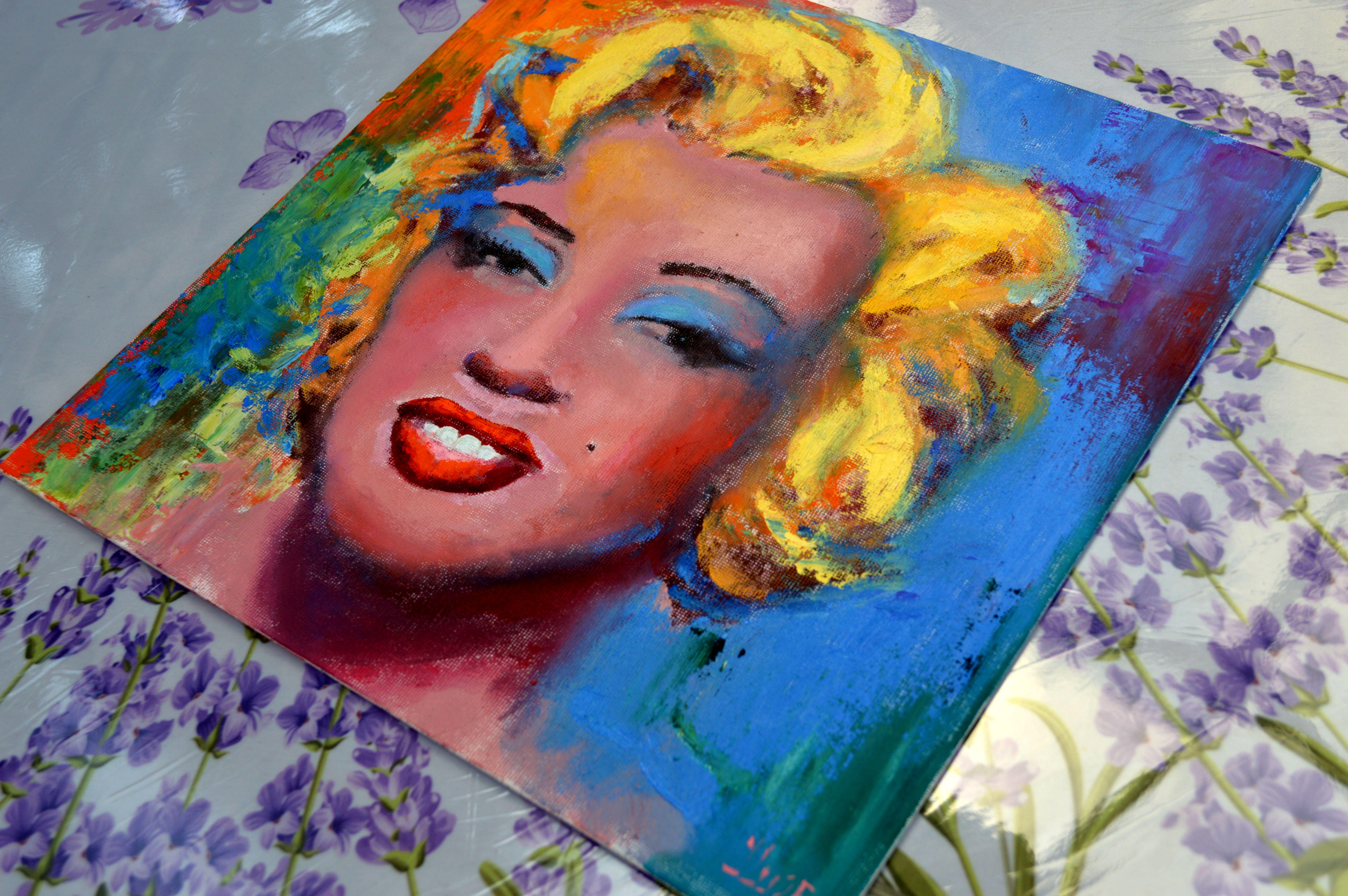 Marilyn sorride in vendita 5
