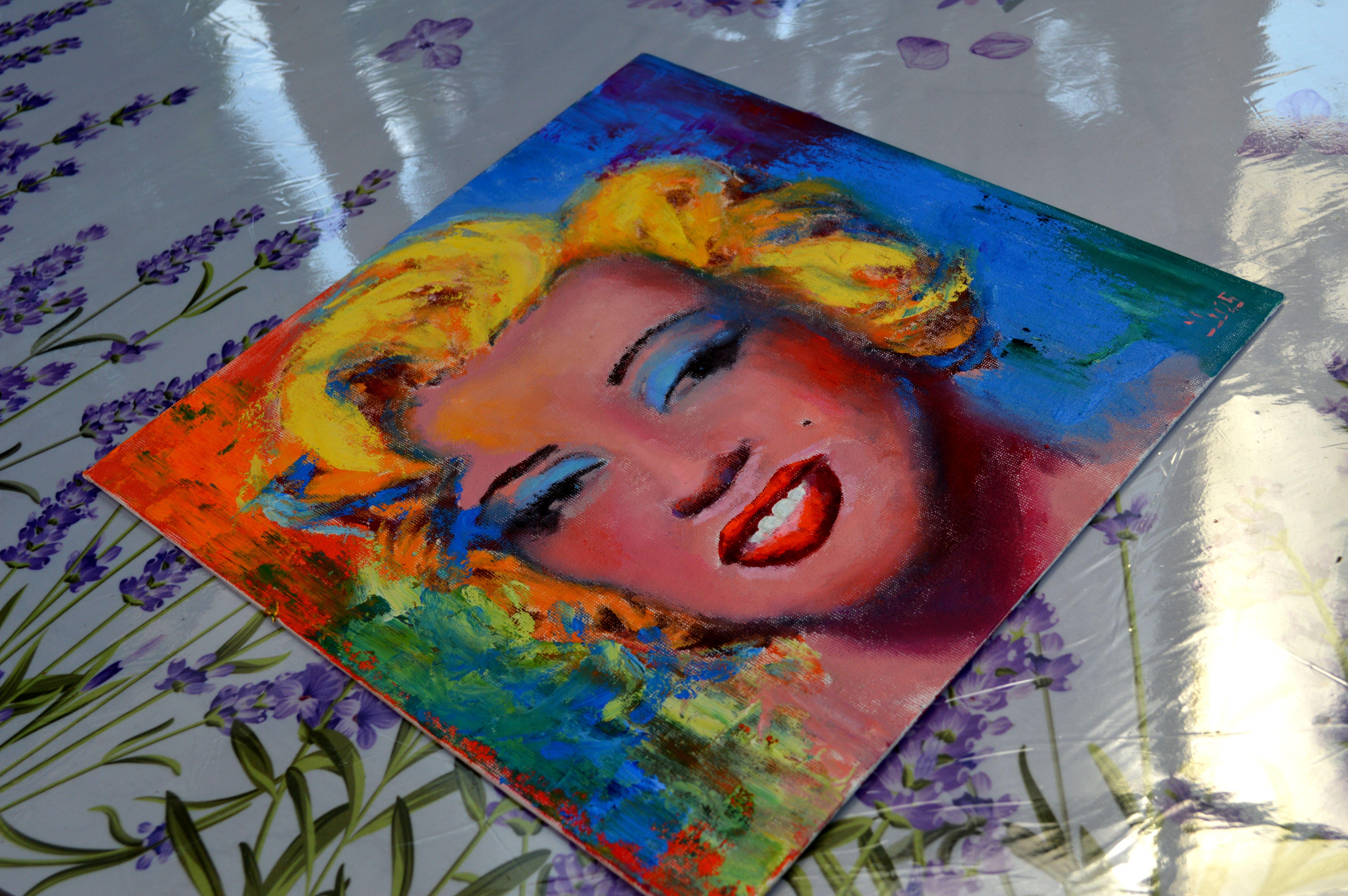 Marilyn sorride in vendita 4