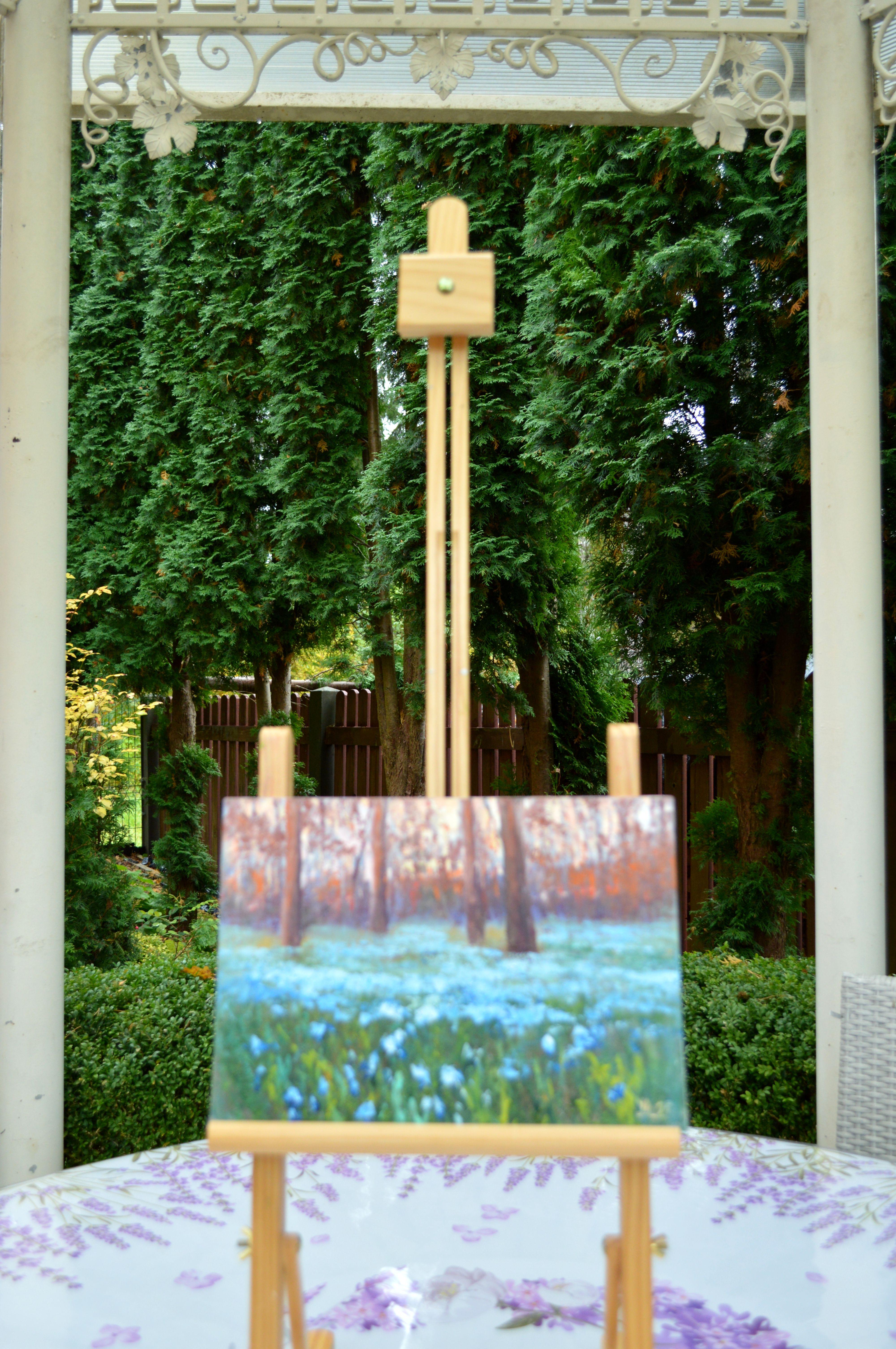 Scilla nel parco del mattino - Interior Painting Grigio di Elena Lukina