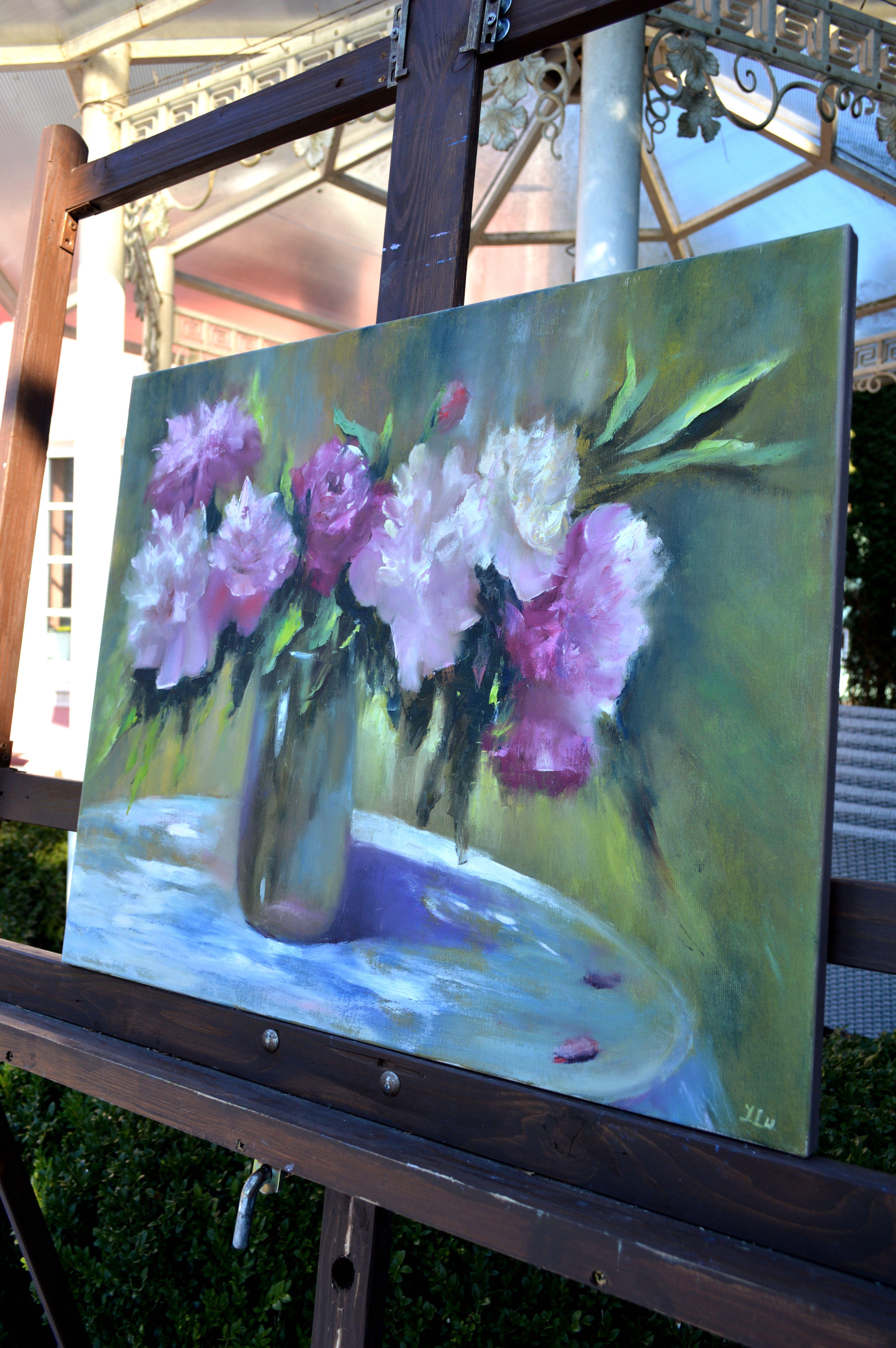 In creating this piece, I sought to capture the effervescence of nature's transient beauty. I used oil to express the delicate vibrancy of peonies, with my brushstrokes blending impressionistic lightness with realistic detail. This interplay conveys