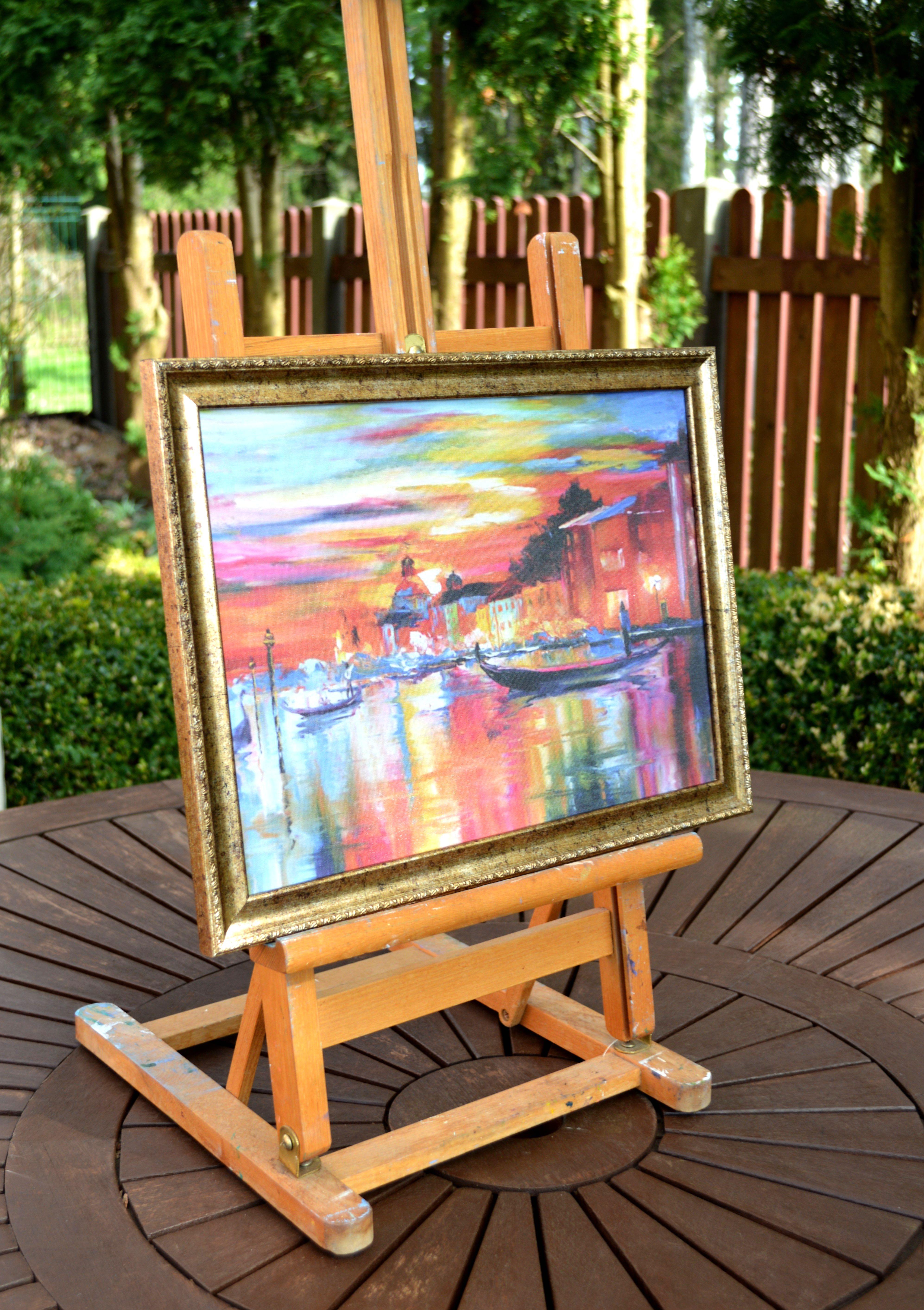 Venice in night lights - Marron Landscape Painting par Elena Lukina