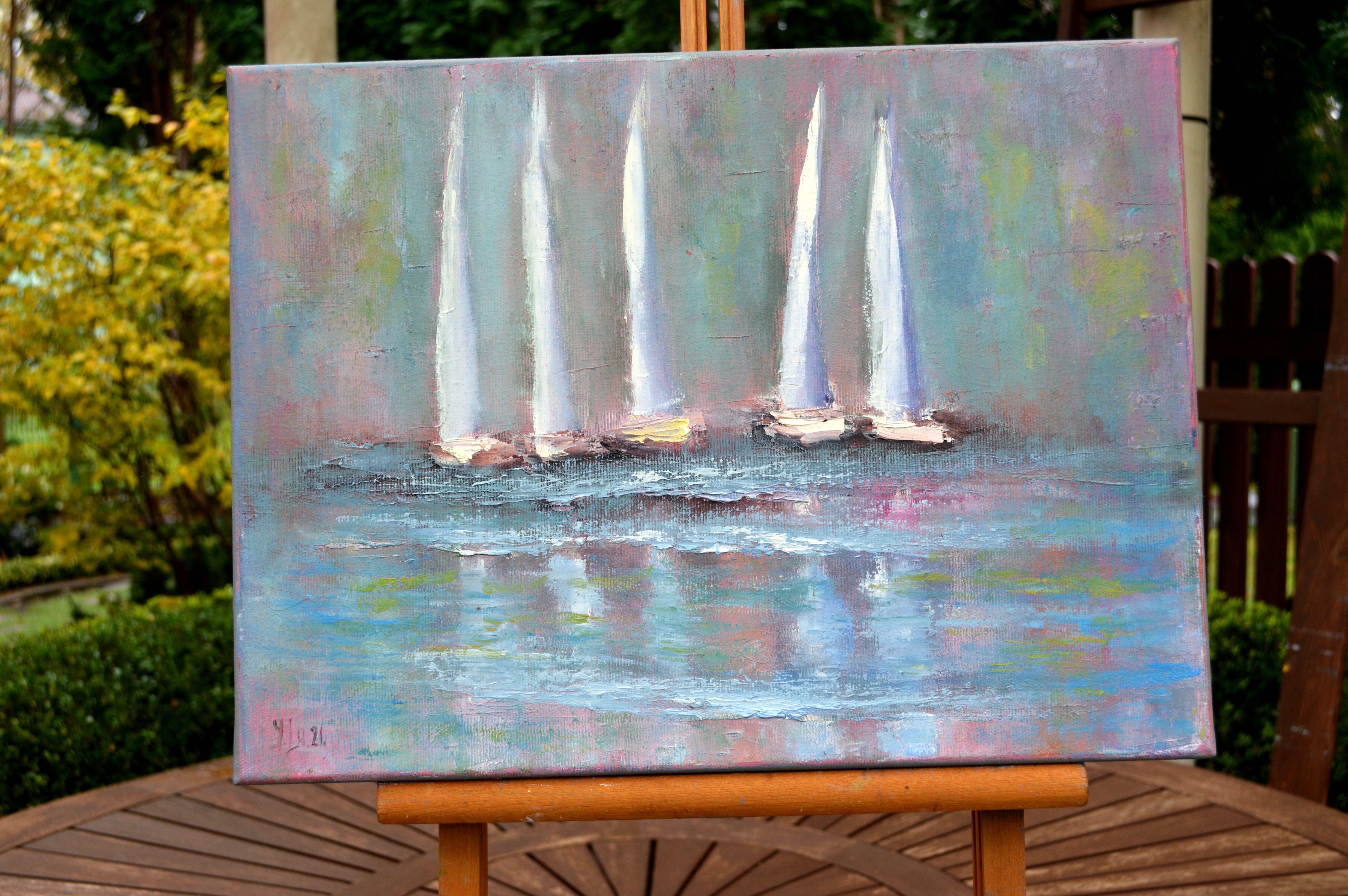 Weiße Segel – Painting von Elena Lukina