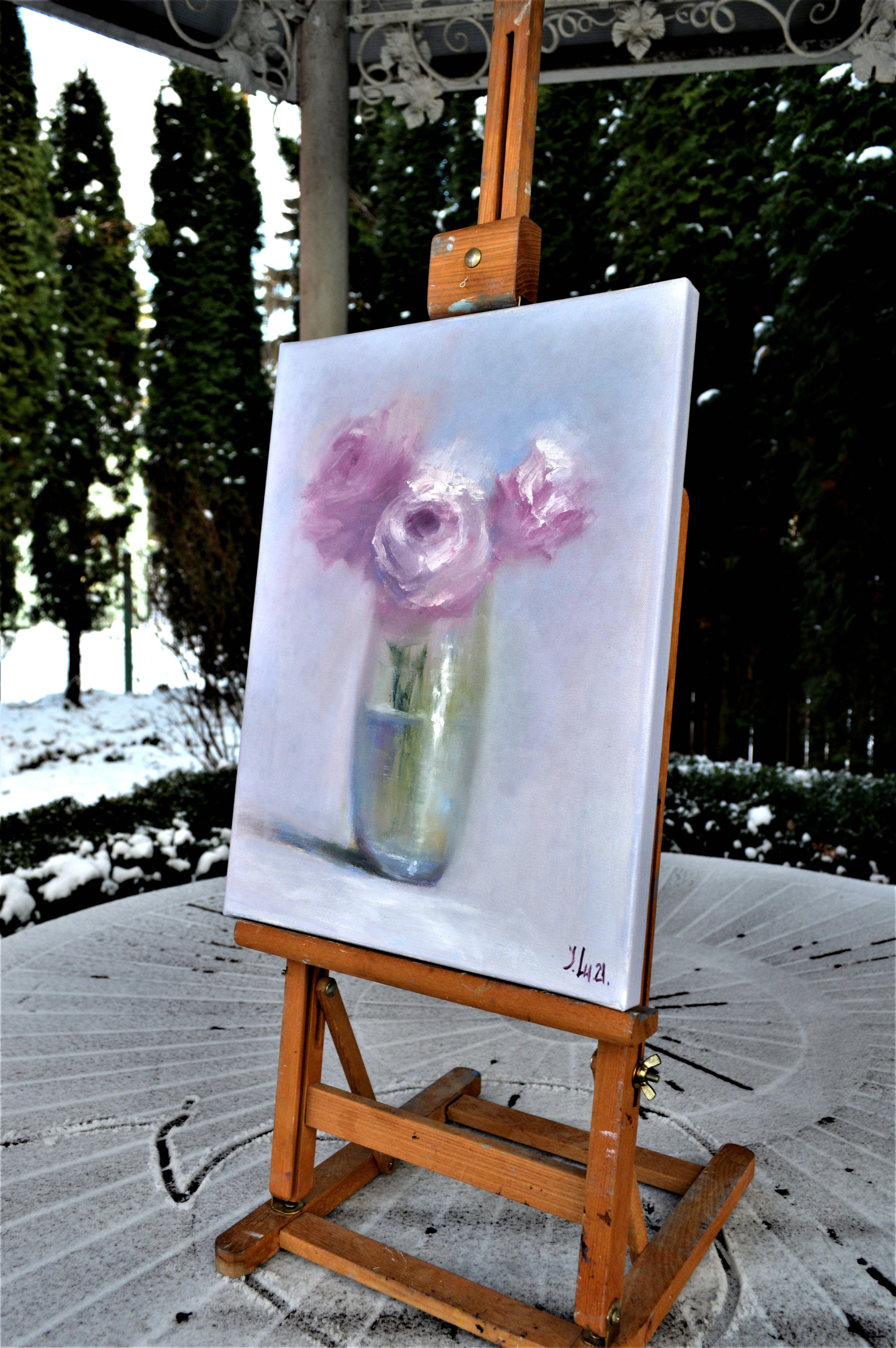 Winter roses 40X30 - Gray Still-Life Painting by Elena Lukina