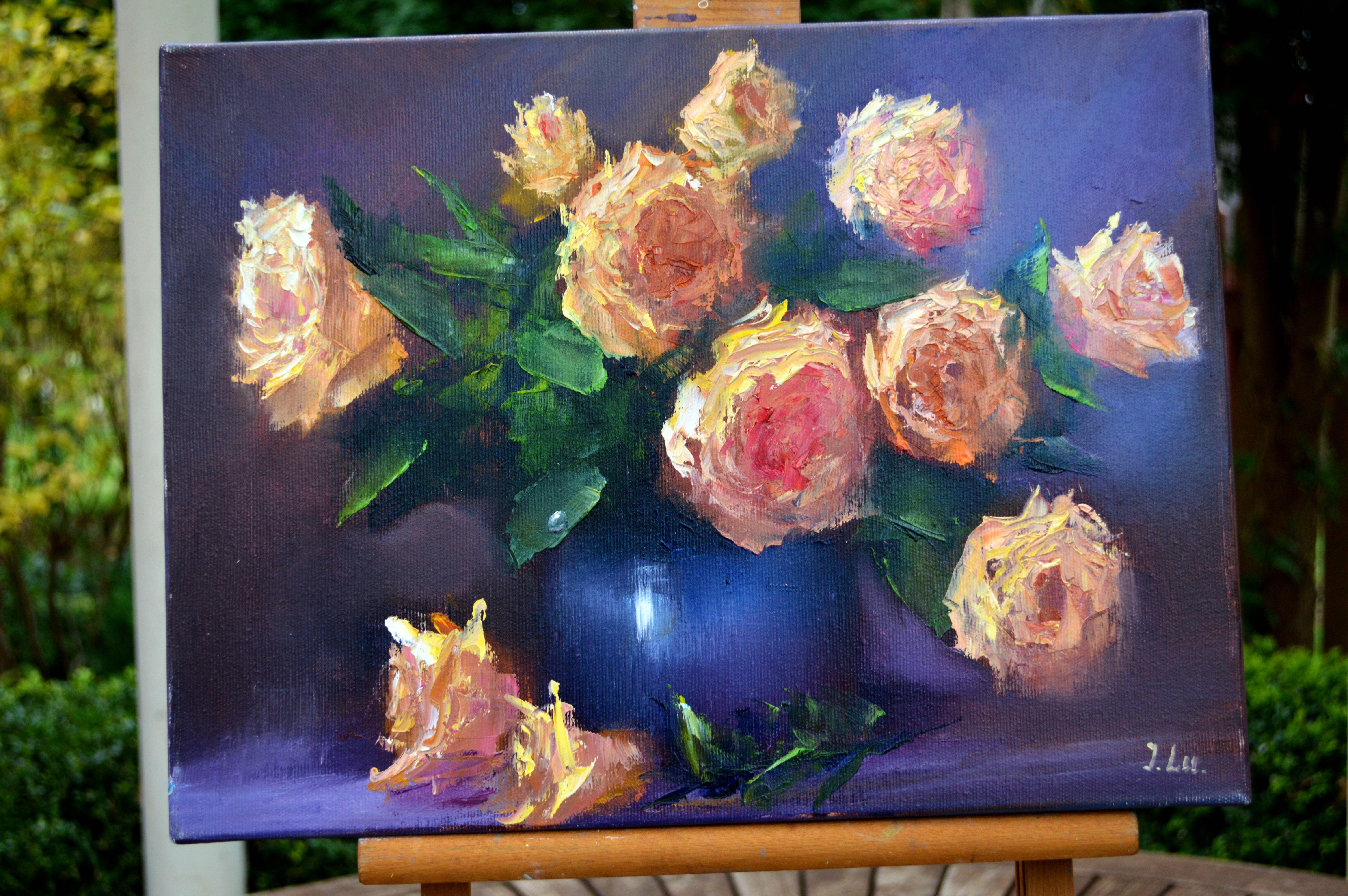 Yellow roses in a blue vase For Sale 3