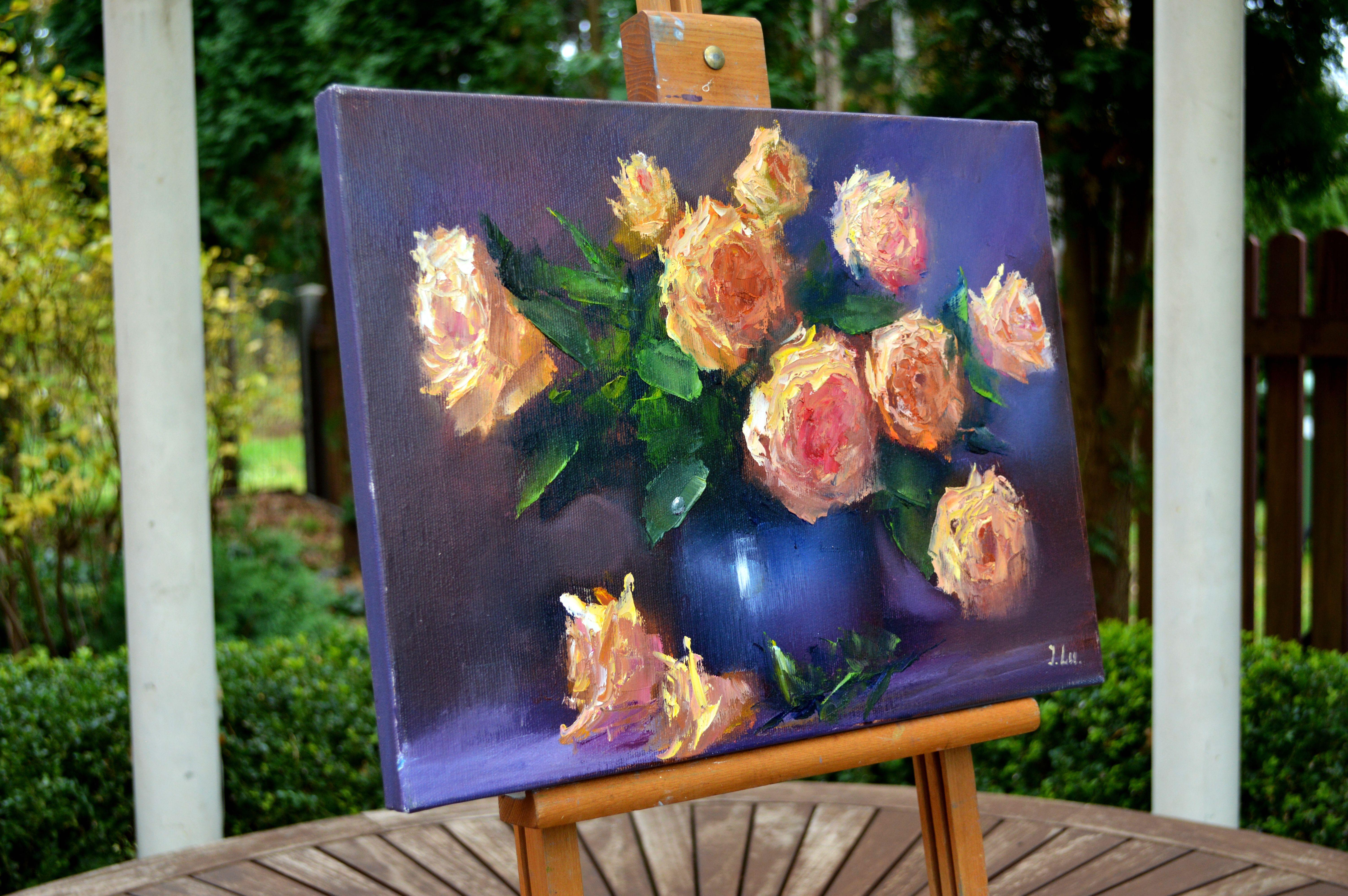 Yellow roses in a blue vase For Sale 5