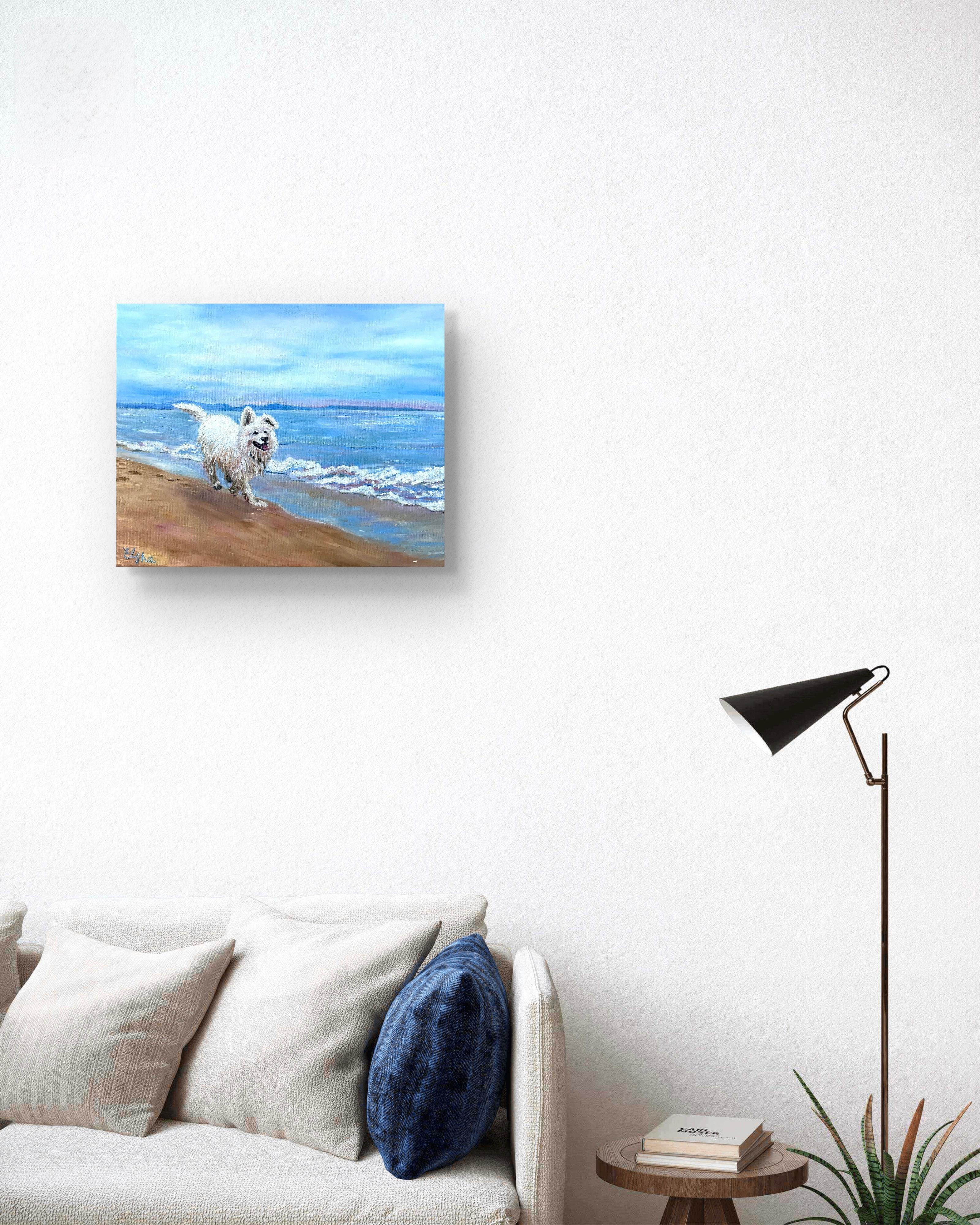 Fröhlicher weißer Hund an der blauen Meeresküste – Painting von Elena Ushanova