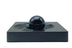 Aschenbecher „Spyros“ von Eleonore Peduzzi Riva für Artemide, schwarz, Italien, 1960er Jahre