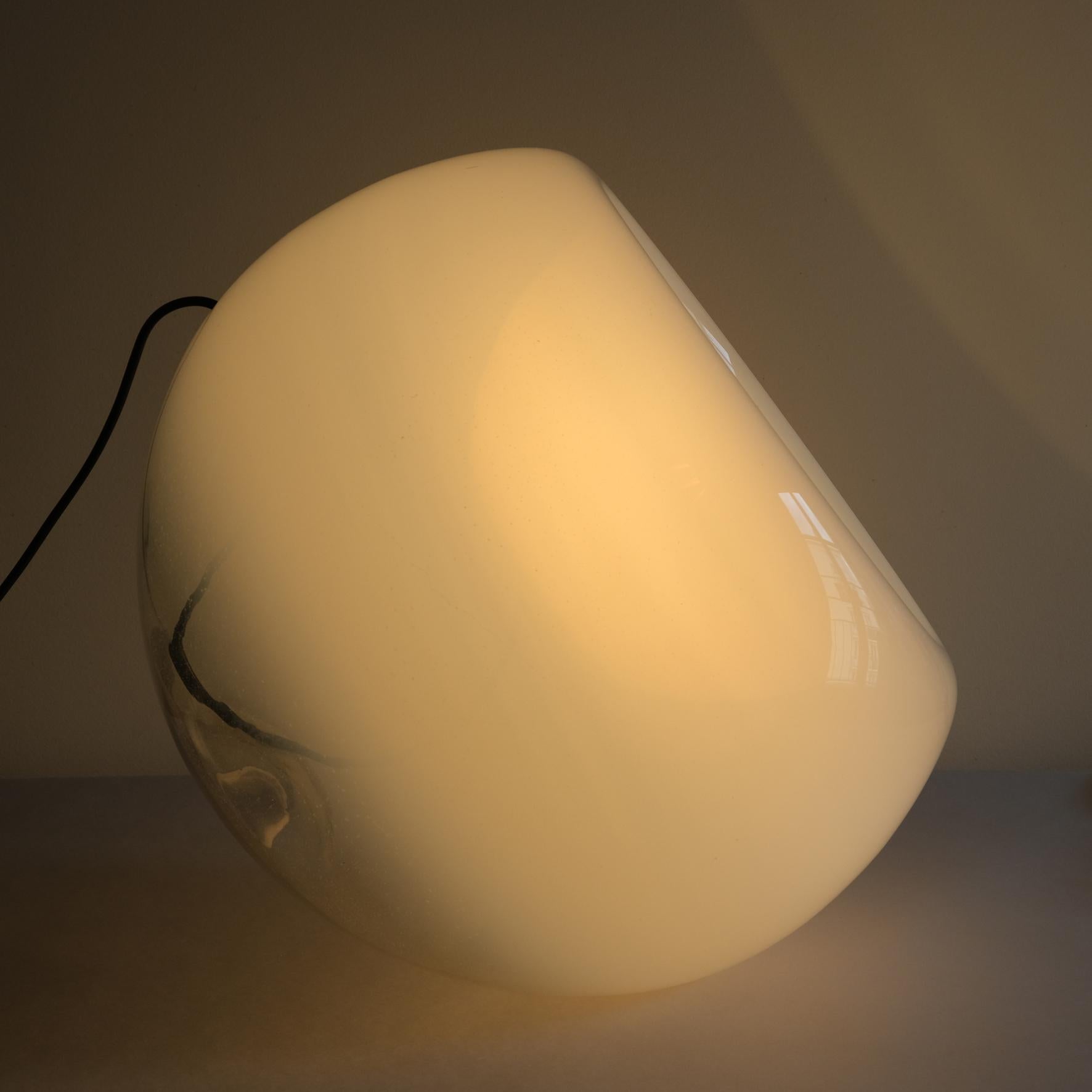 Eleonore Peduzzi-Riva, Vacuna, lampe de bureau en verre, Artemide, années 1960 1