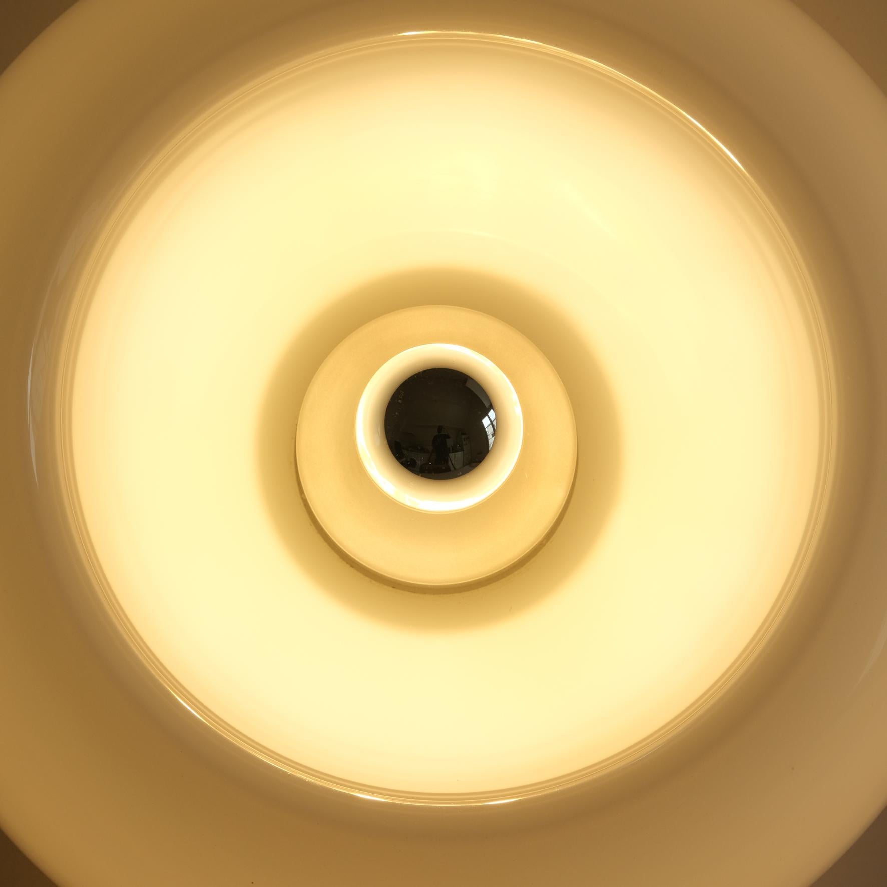 Eleonore Peduzzi-Riva, Vacuna, Table Lamp, Artemide, 1960s en Bueno estado para la venta en Paris, FR