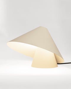 Lampe à poser "Elepé Paper White" par Luis Marie Studio