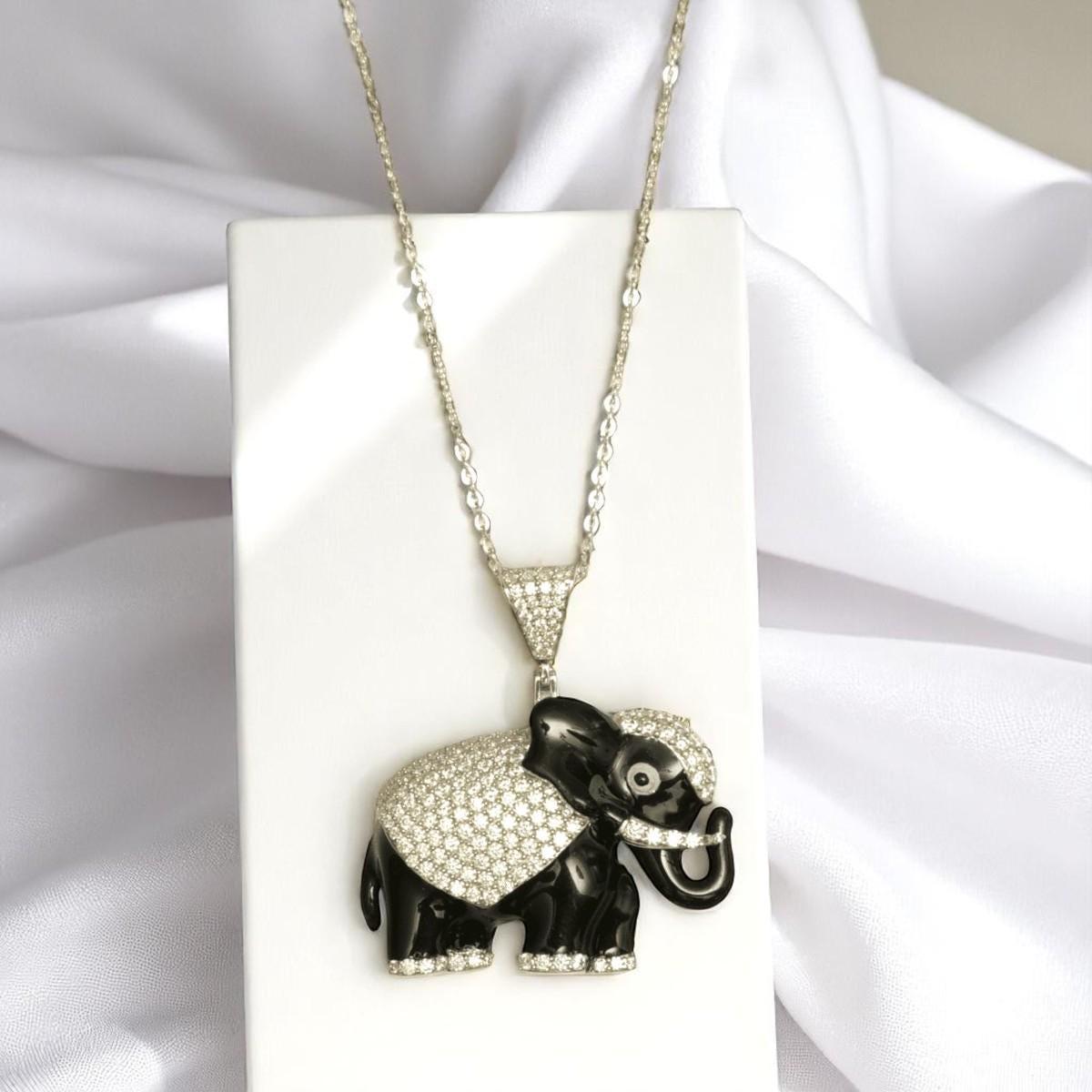 Round Cut Elephant Black Enamel Diamond Pendant Necklace in 14K Solid Gold (Certified) For Sale