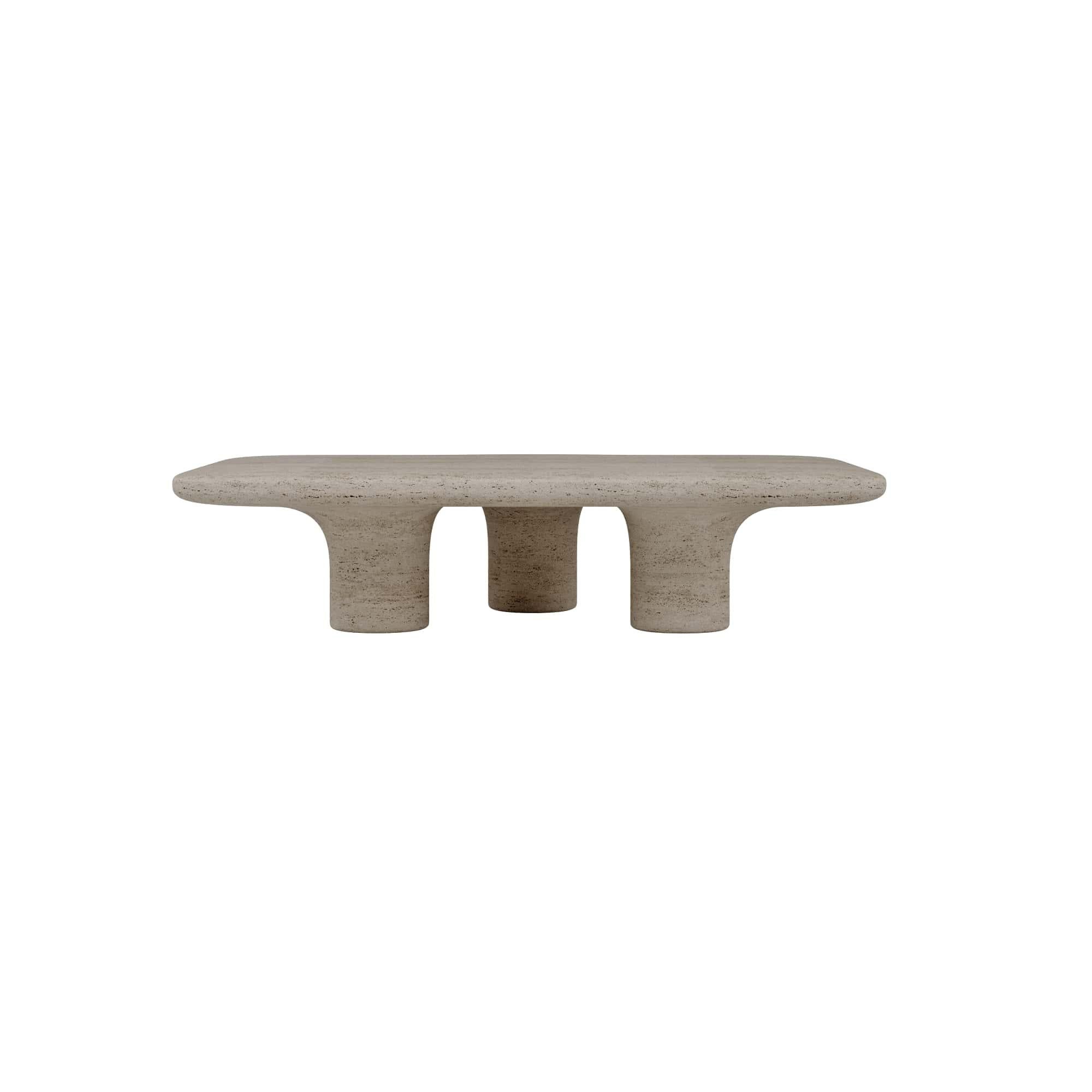 Fabriquée à partir d'un seul bloc de marbre, la collection Elephant Table présente un design unique. Chaque table est une pièce unique, mettant en valeur la beauté naturelle du matériau. Disponibles en différentes tailles, ces tables offrent une