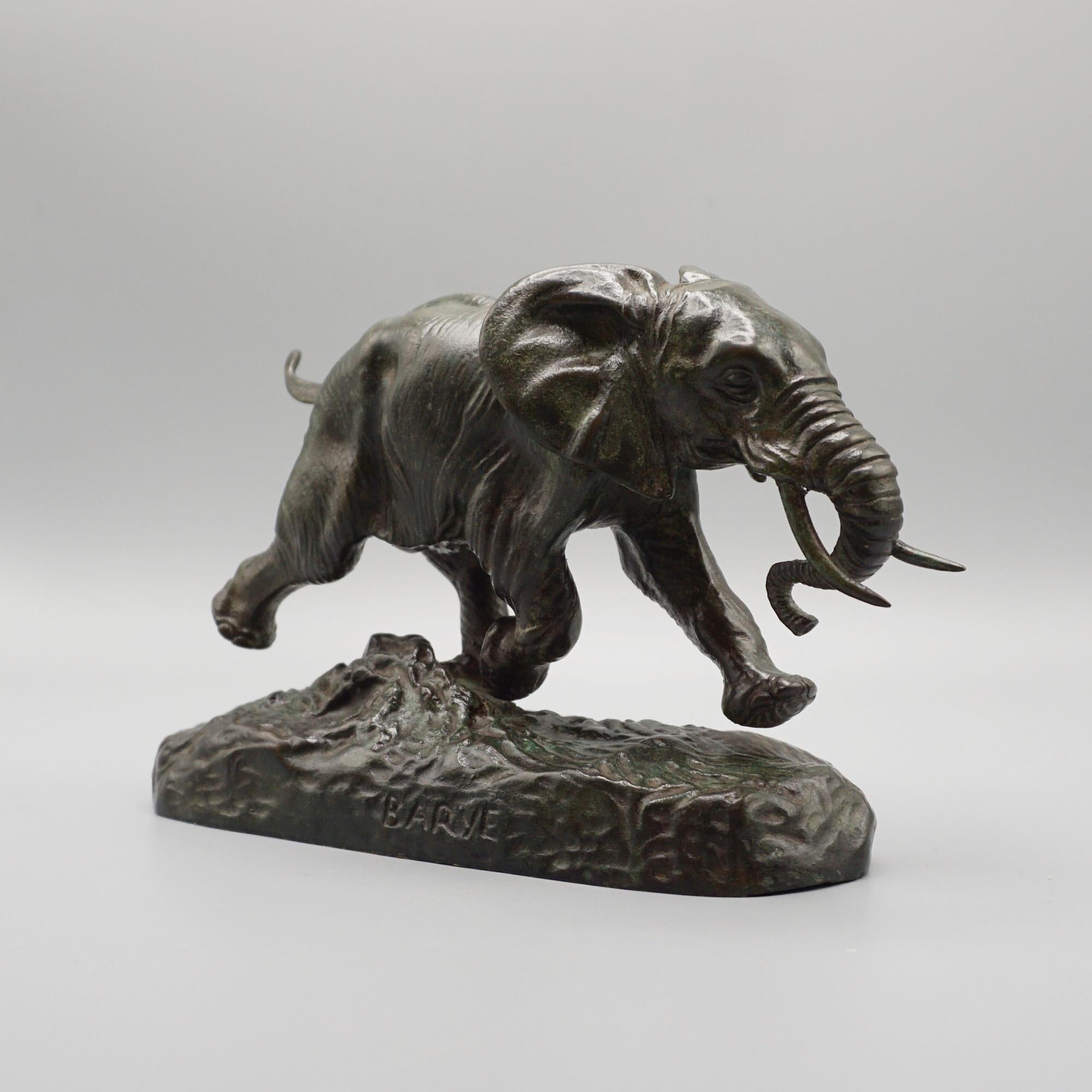 Sculpture en bronze de la fin du XIXe siècle d'Antoine-Louis Barye 'Elephant Du Senegal'. Bon état - En vente à Forest Row, East Sussex