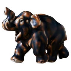 Figure d'éléphant en céramique de Knud Kyhn