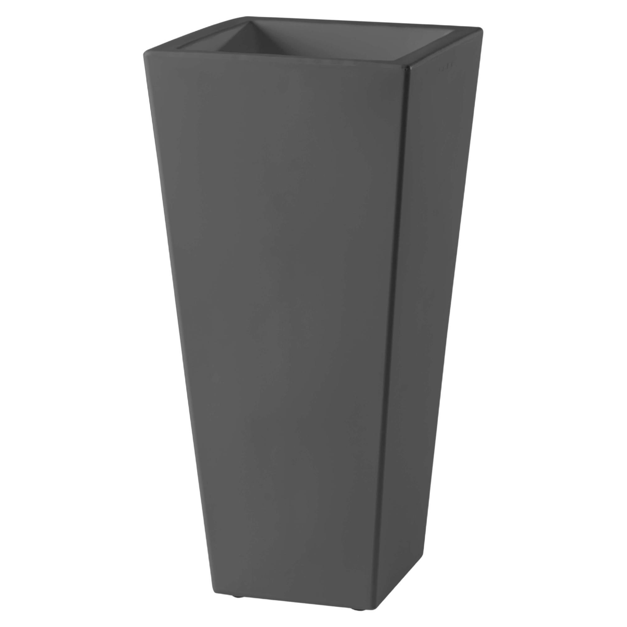 Elephant Grey 44 Y Pot by SLIDE Studio