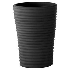 Grand pot en S gris éléphant par SLIDE Studio